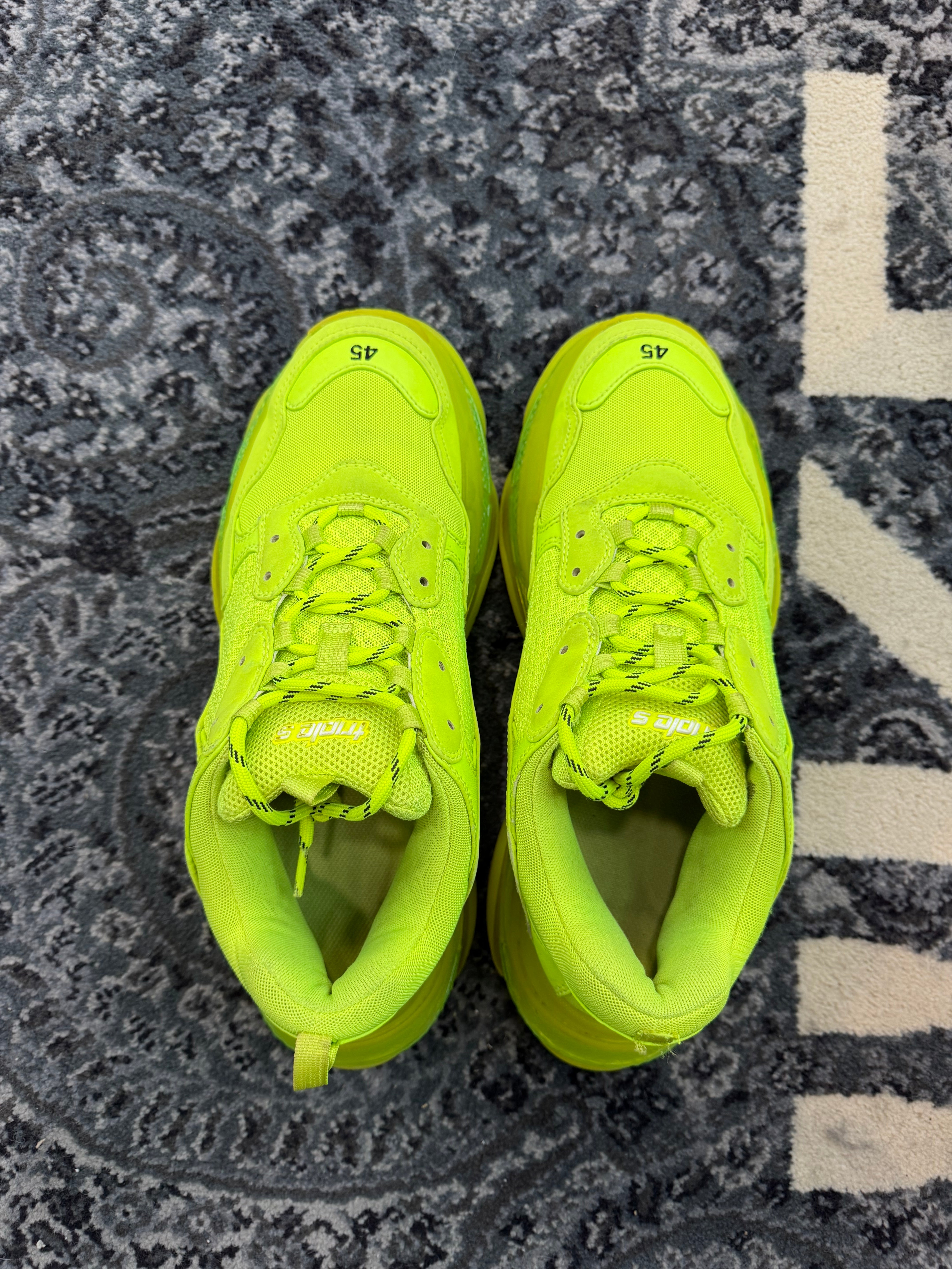Balenciaga Triple S “Neon”