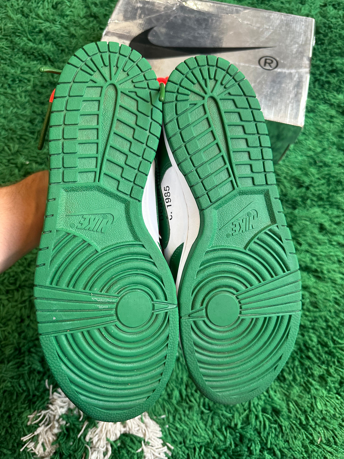 Nike Dunk Low Off White “Pine Green”