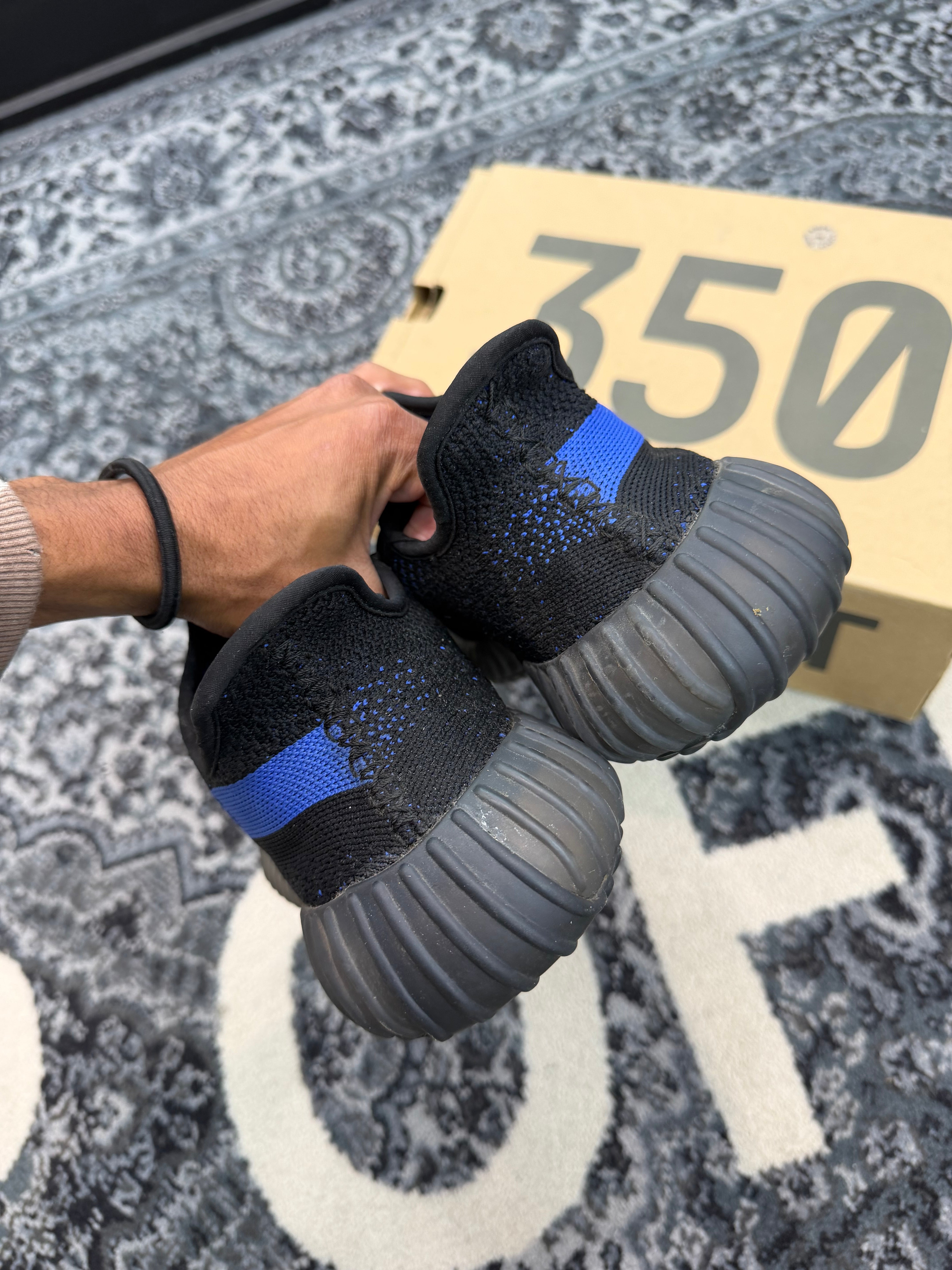 Yeezy 350 “Dazzling Blue”