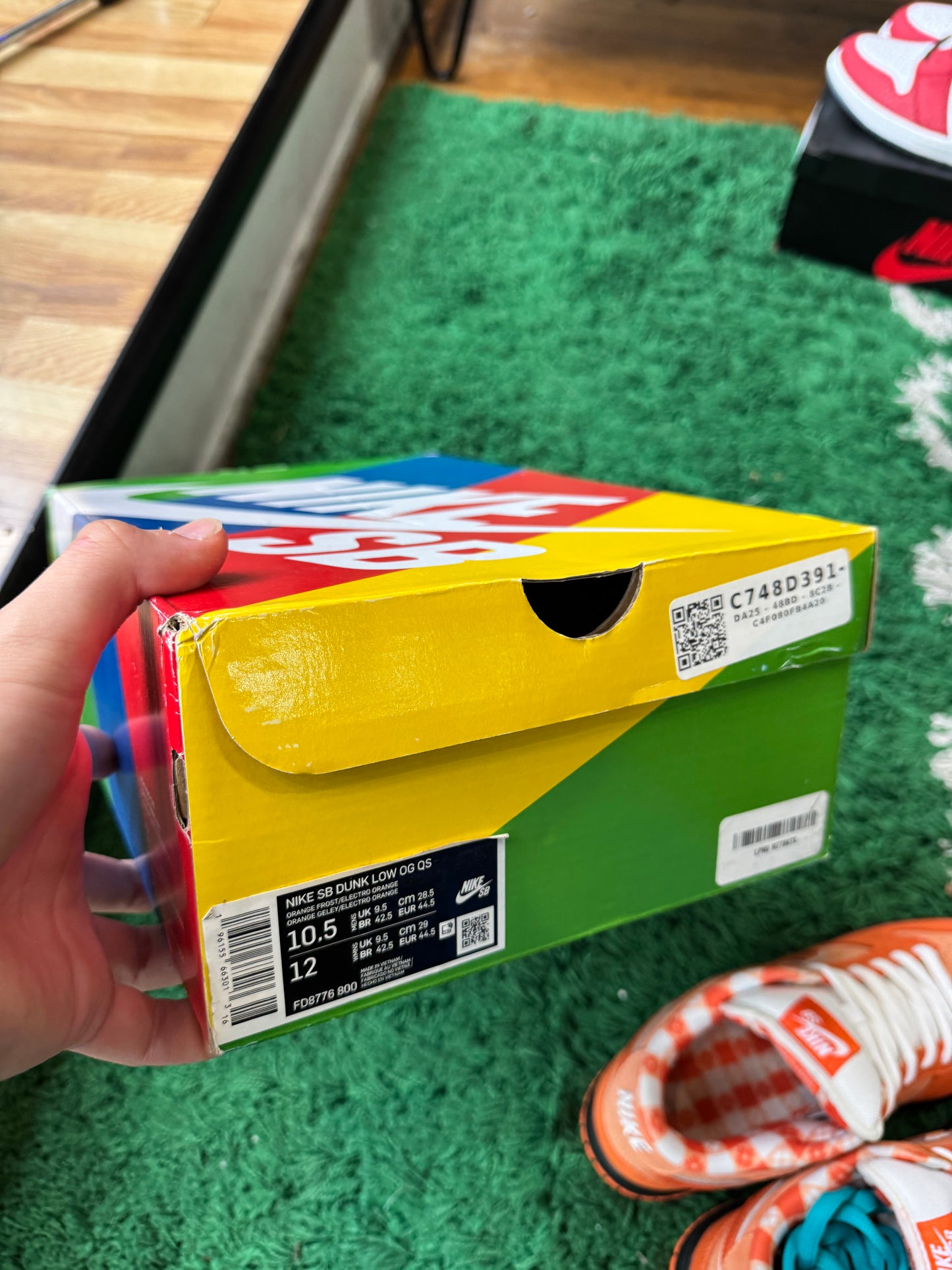 Nike Dunk Low SB “Orange Lobster”