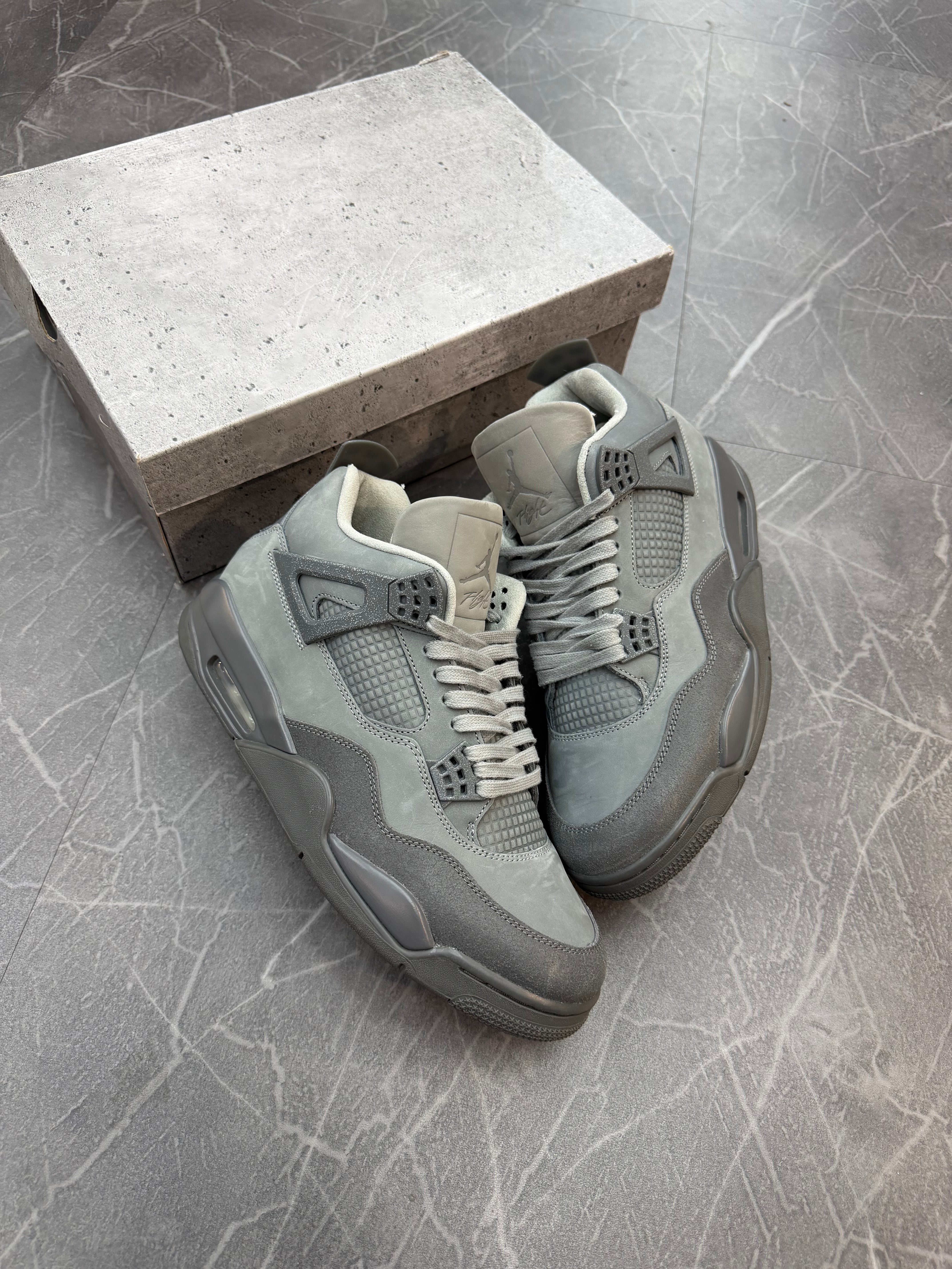 Jordan 4 “Wet Cement”