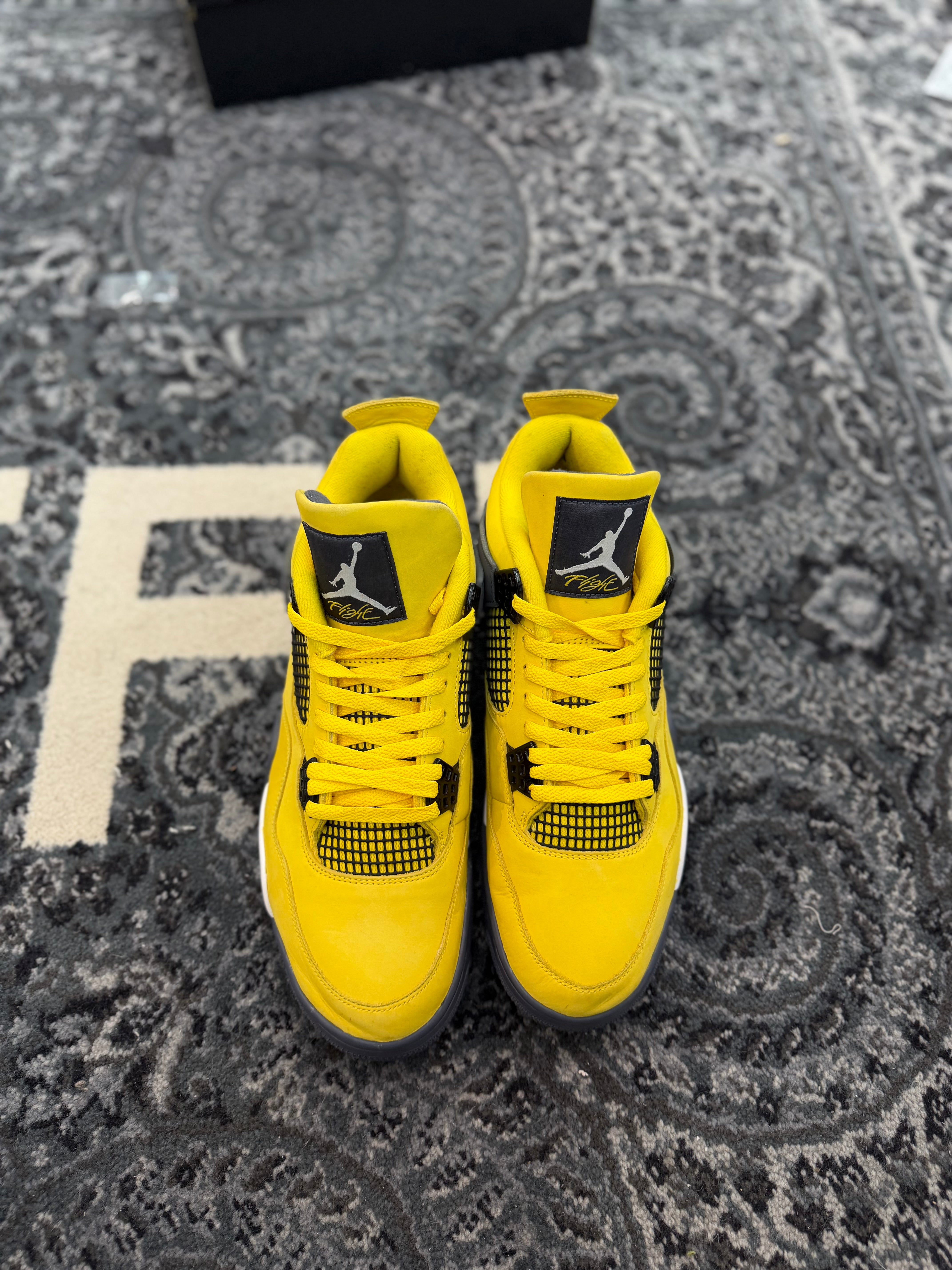 Jordan 4 “Lightning”