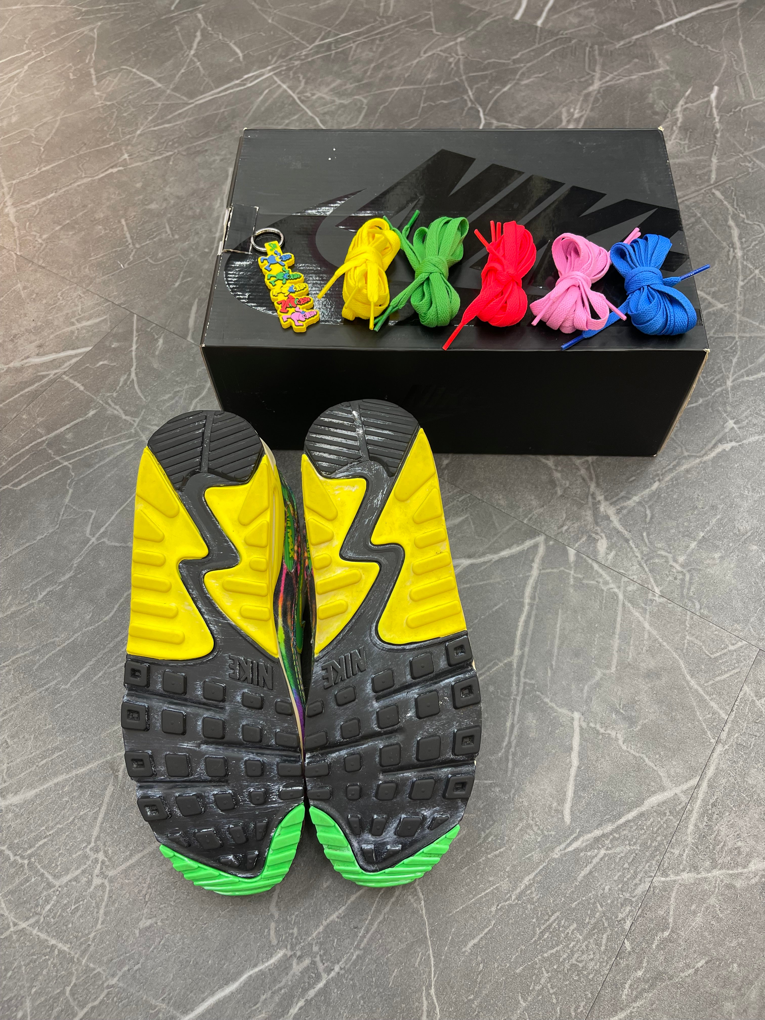 Nike Air Max 90 x Oregon “Grateful Dead”