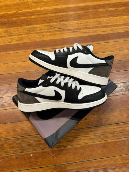 Jordan 1 Low “Mocha”