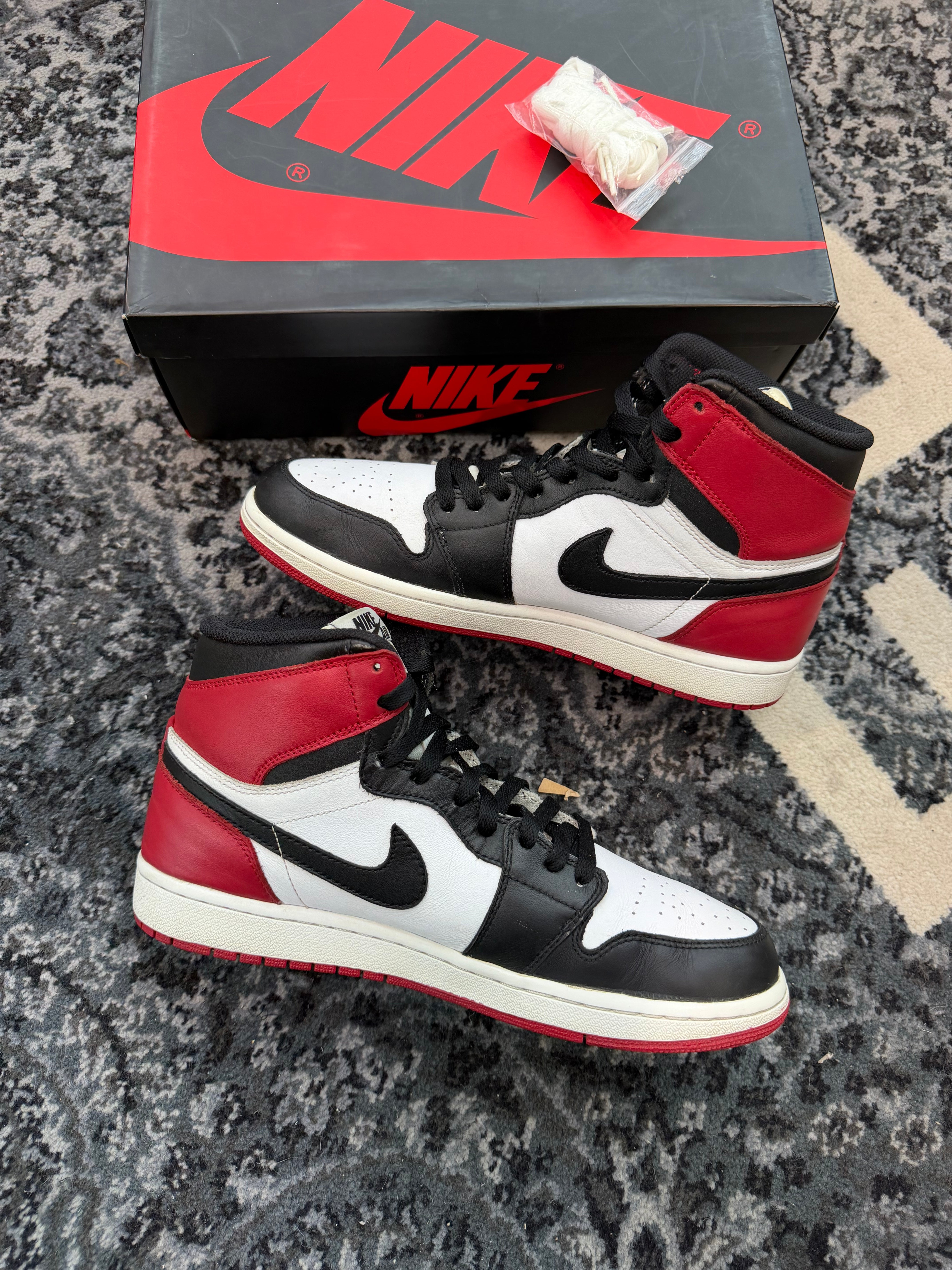 Jordan 1 “Black Toe 2013”