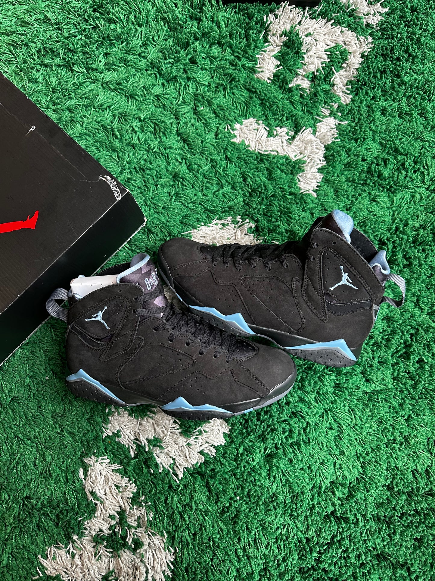 Jordan 7 “Chambray”