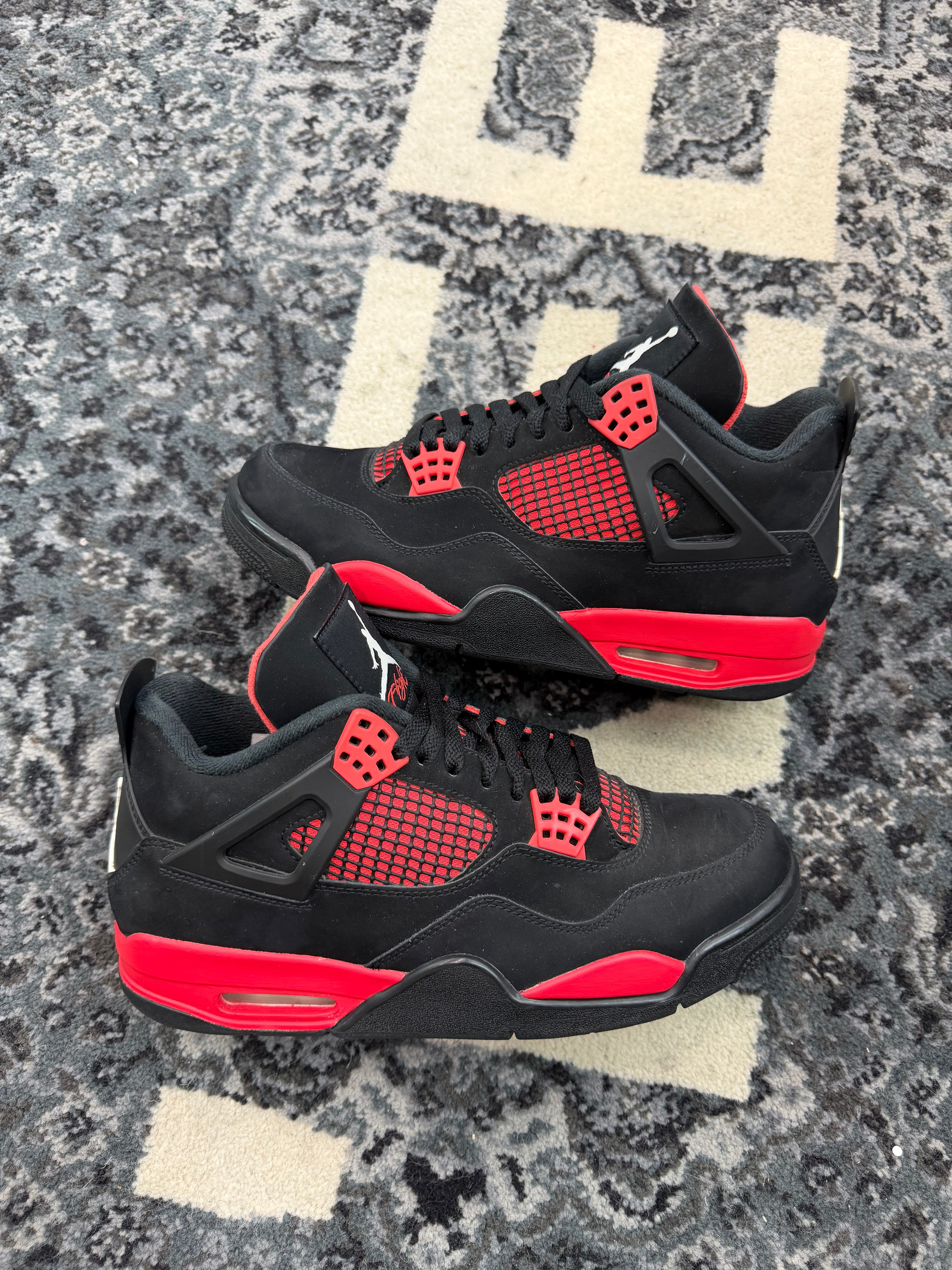 Jordan 4 “Red Thunder”