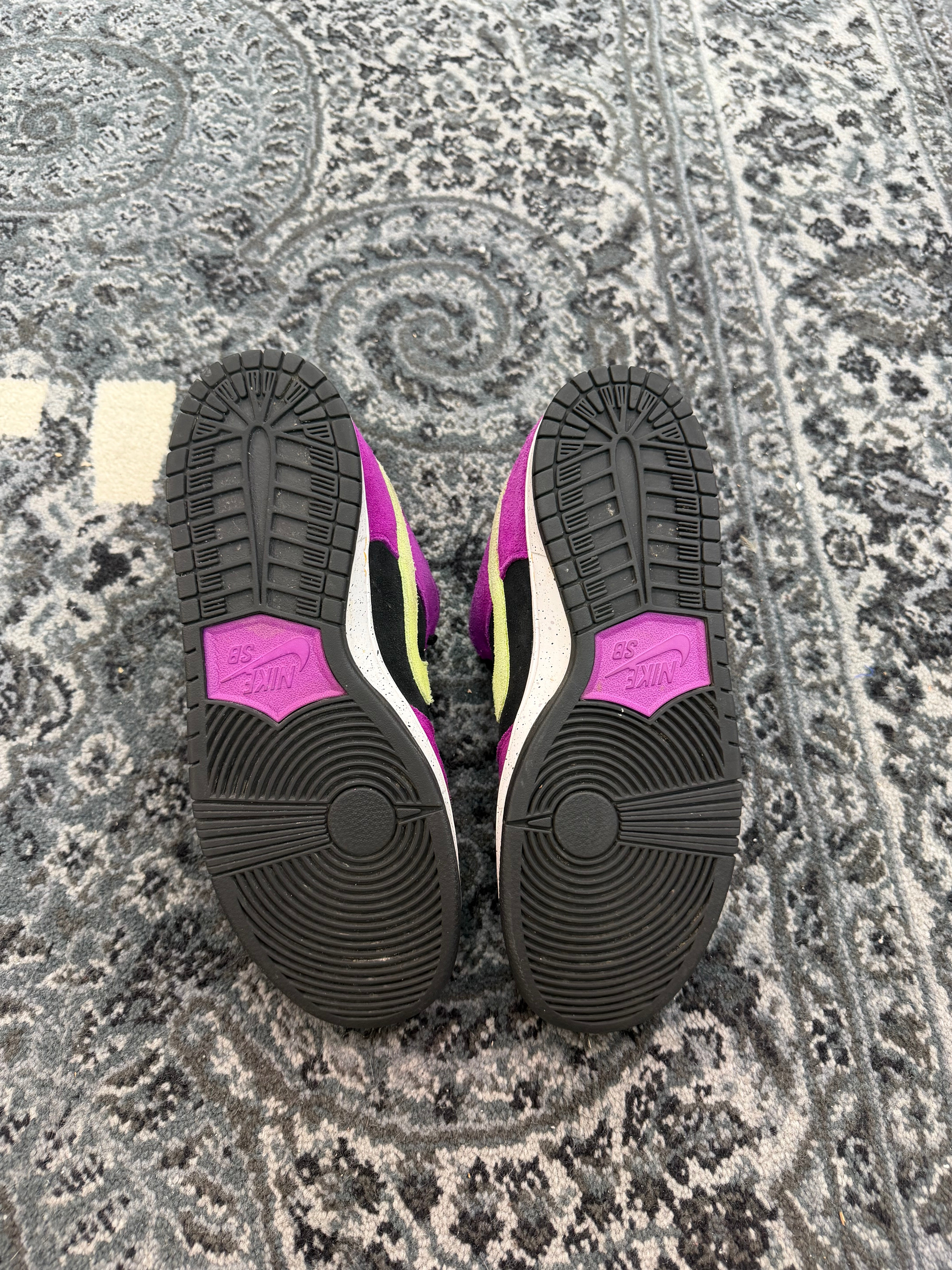 Nike SB Dunk Low “ACG Terra Red Plum”