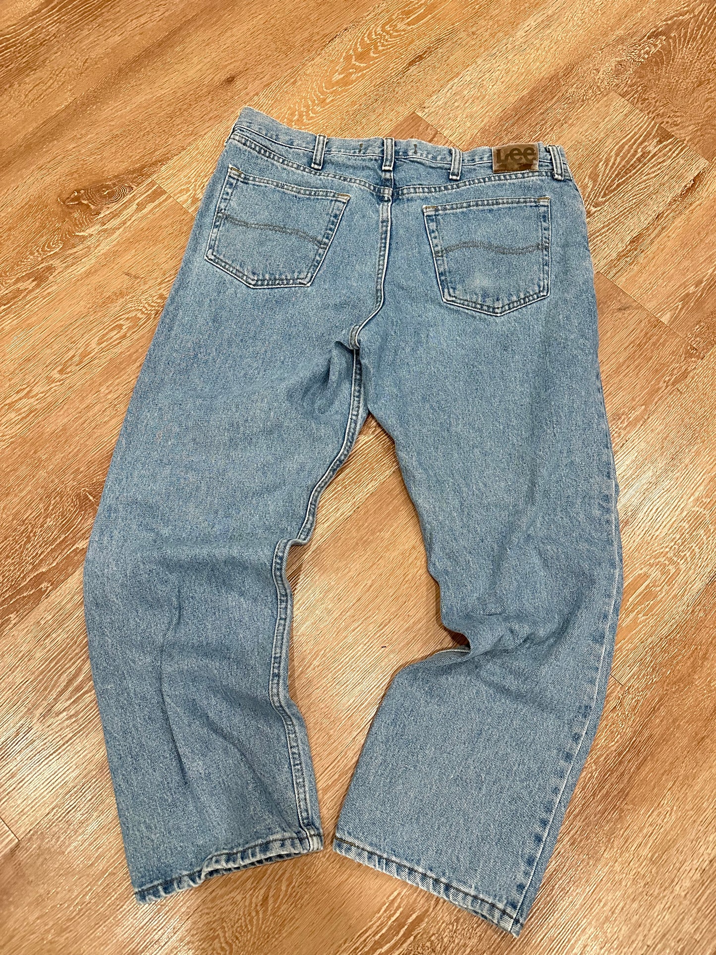 Classic 90’s Lee Denim Jeans Mid Wash (38)