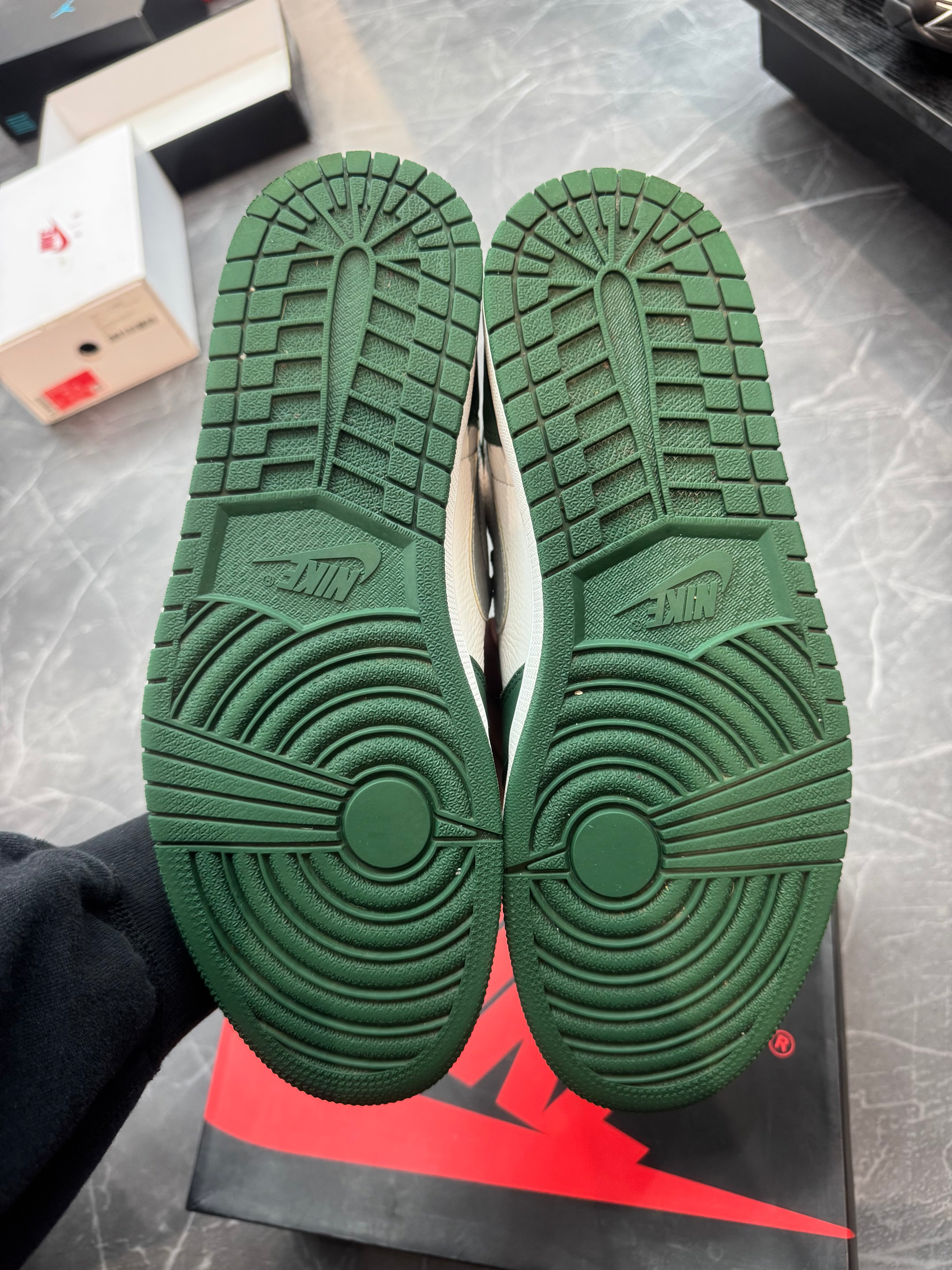 Jordan 1 High “Gorge Green”