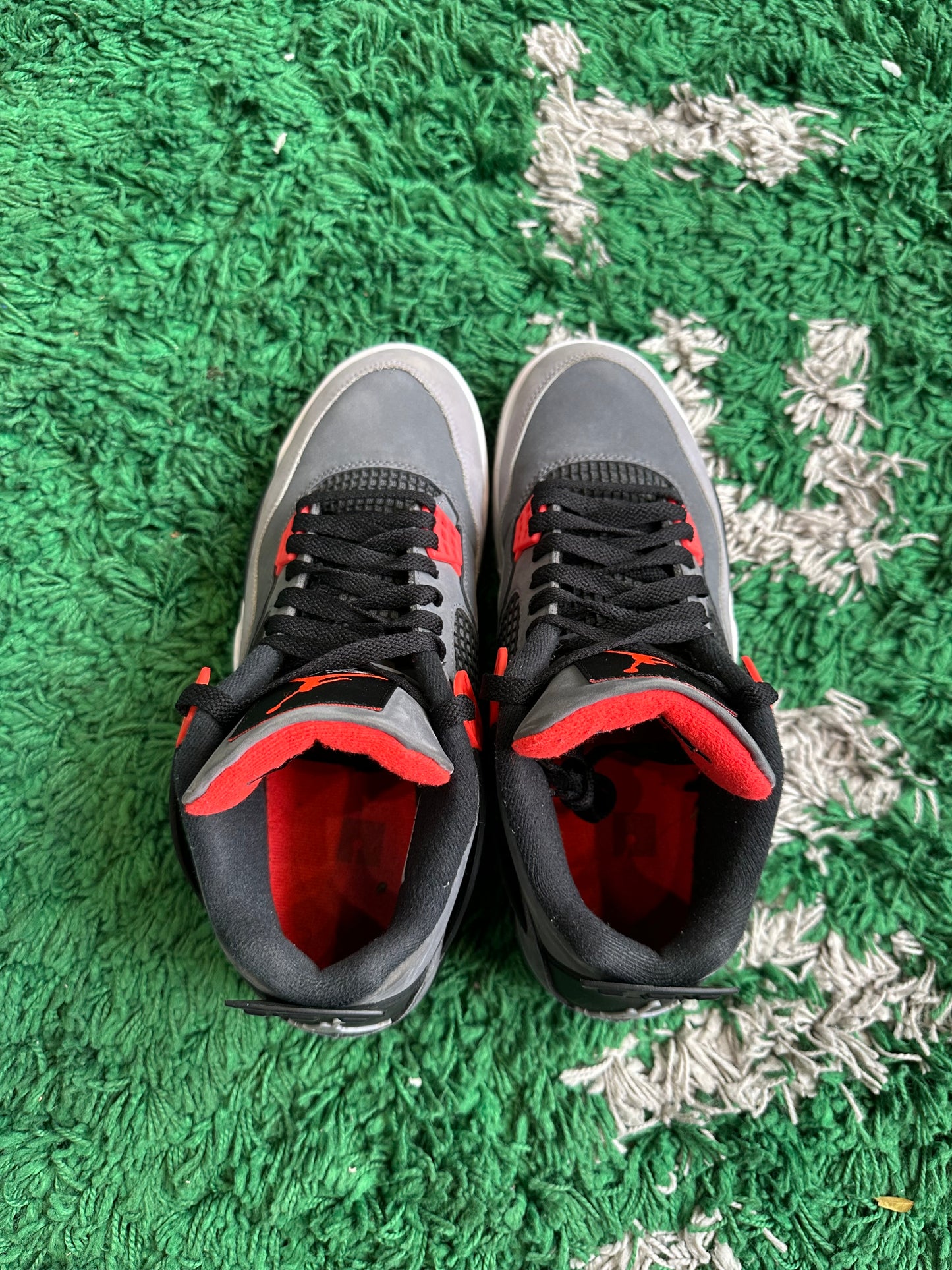 Jordan 4 “Infrared”