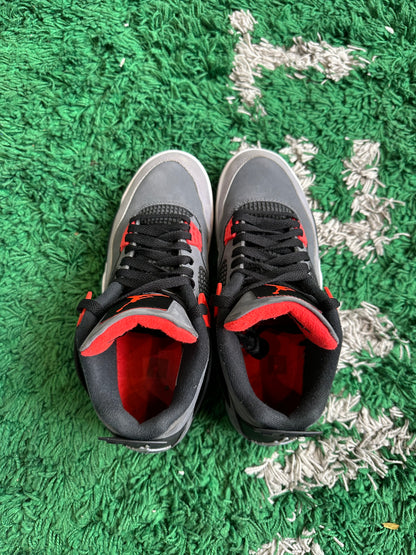 Jordan 4 “Infrared”