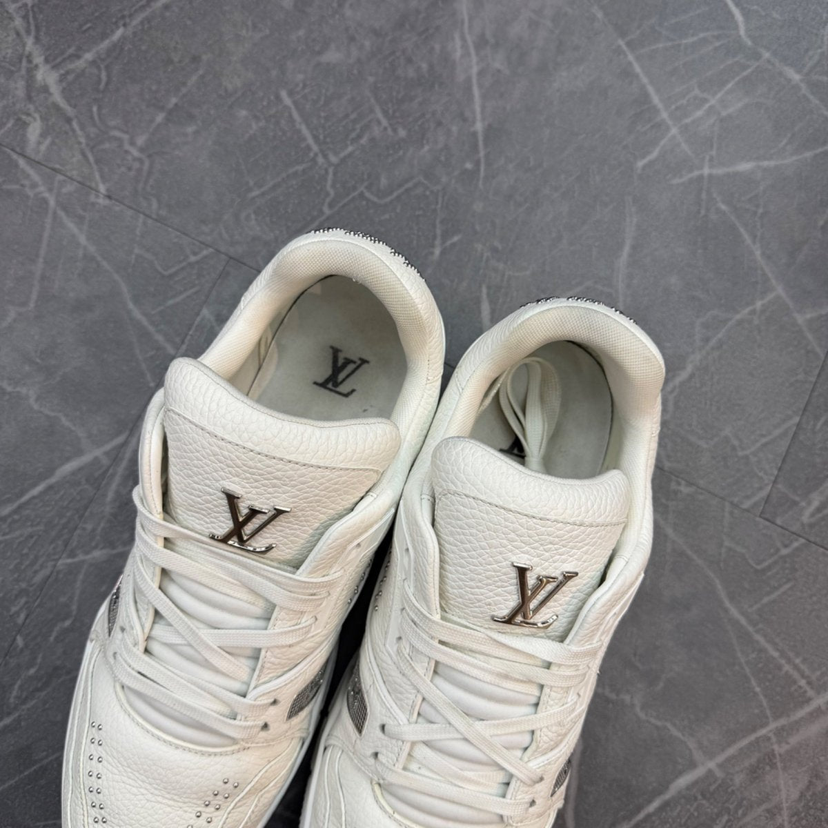 Louis Vuitton LV Trainer White Calf Leather - tag