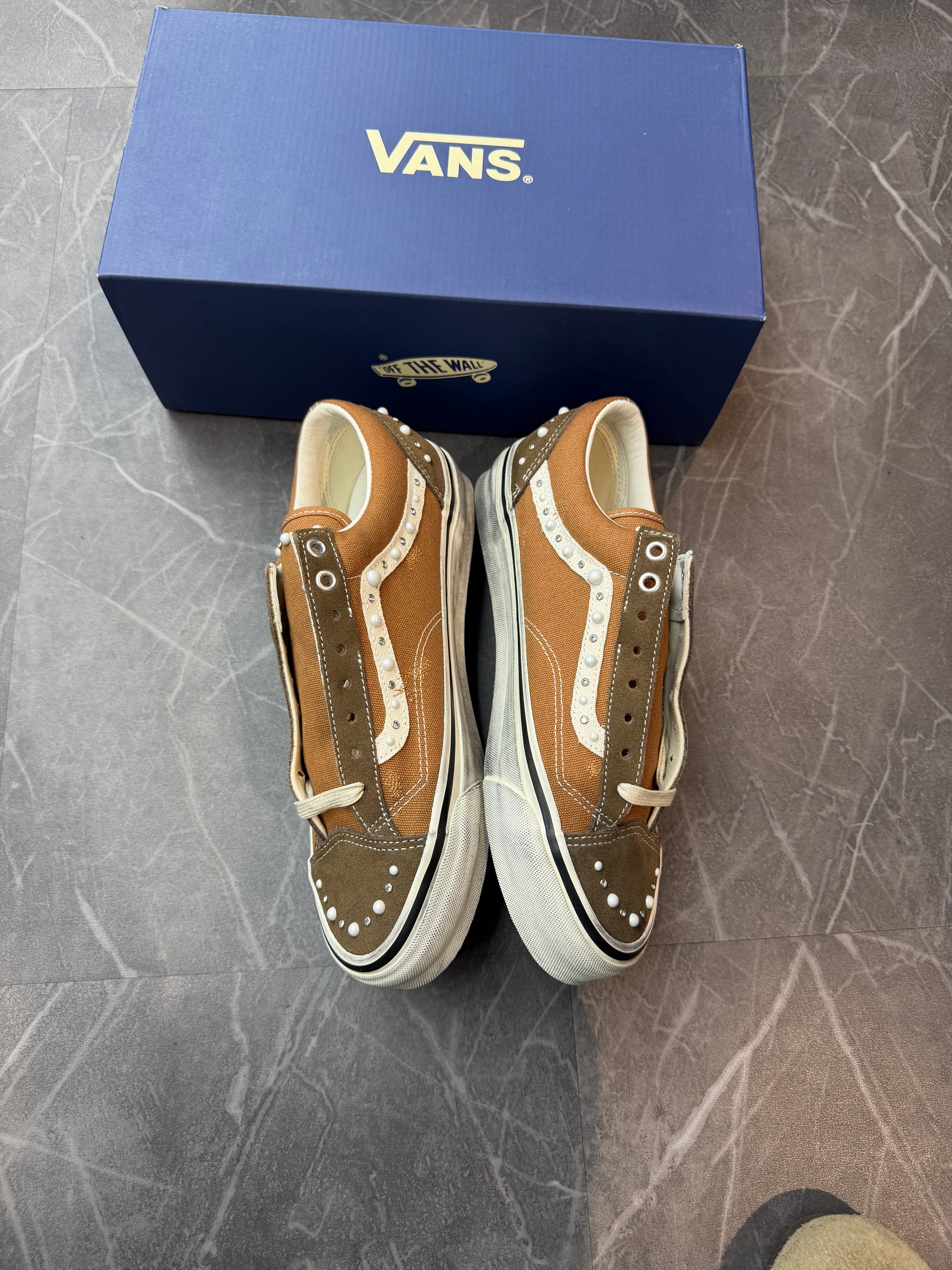 Vans LX Old Skool Pearlized “Cocoa Brown”