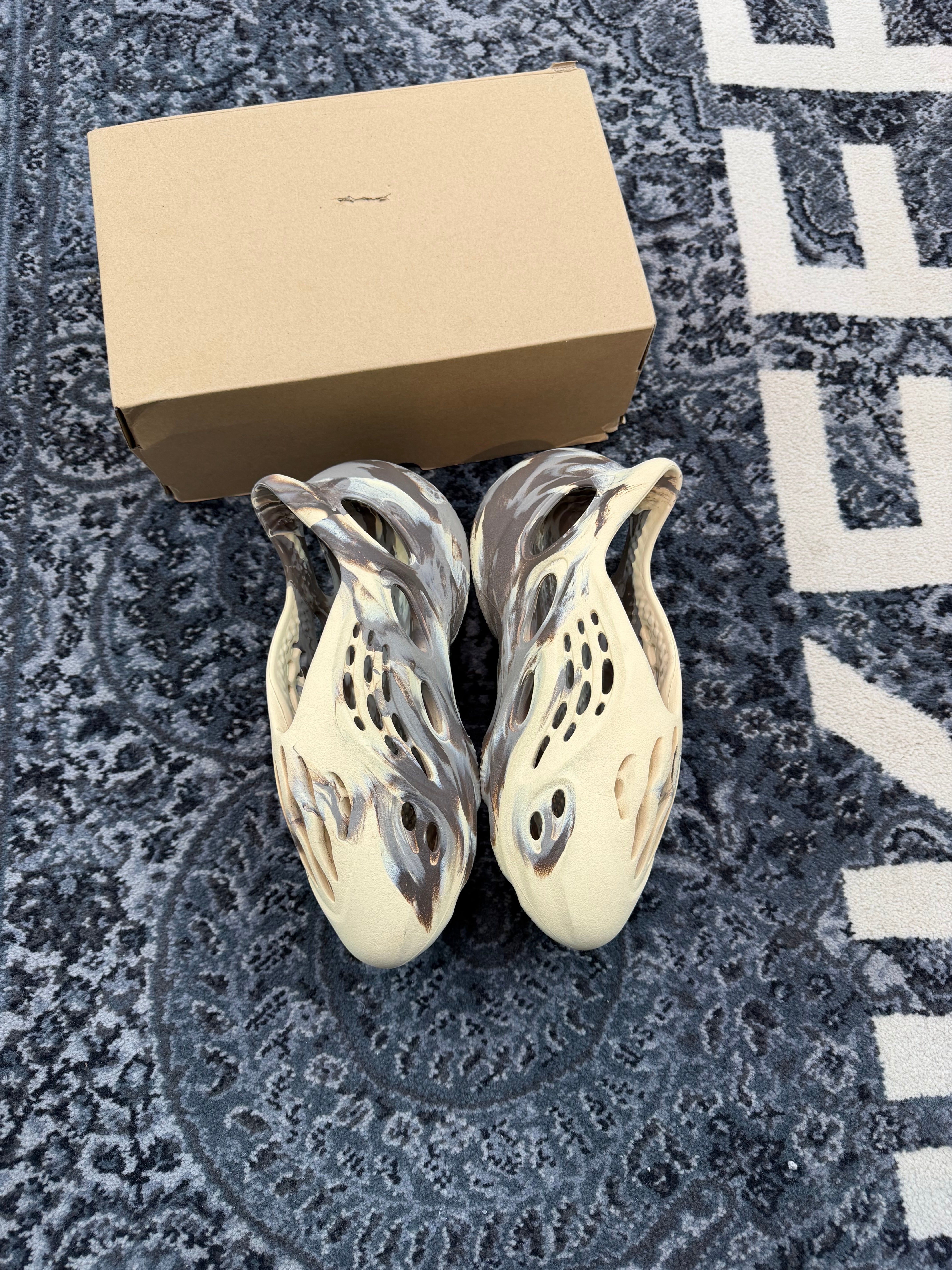 Yeezy Foam Runner “MX Cream Clay”