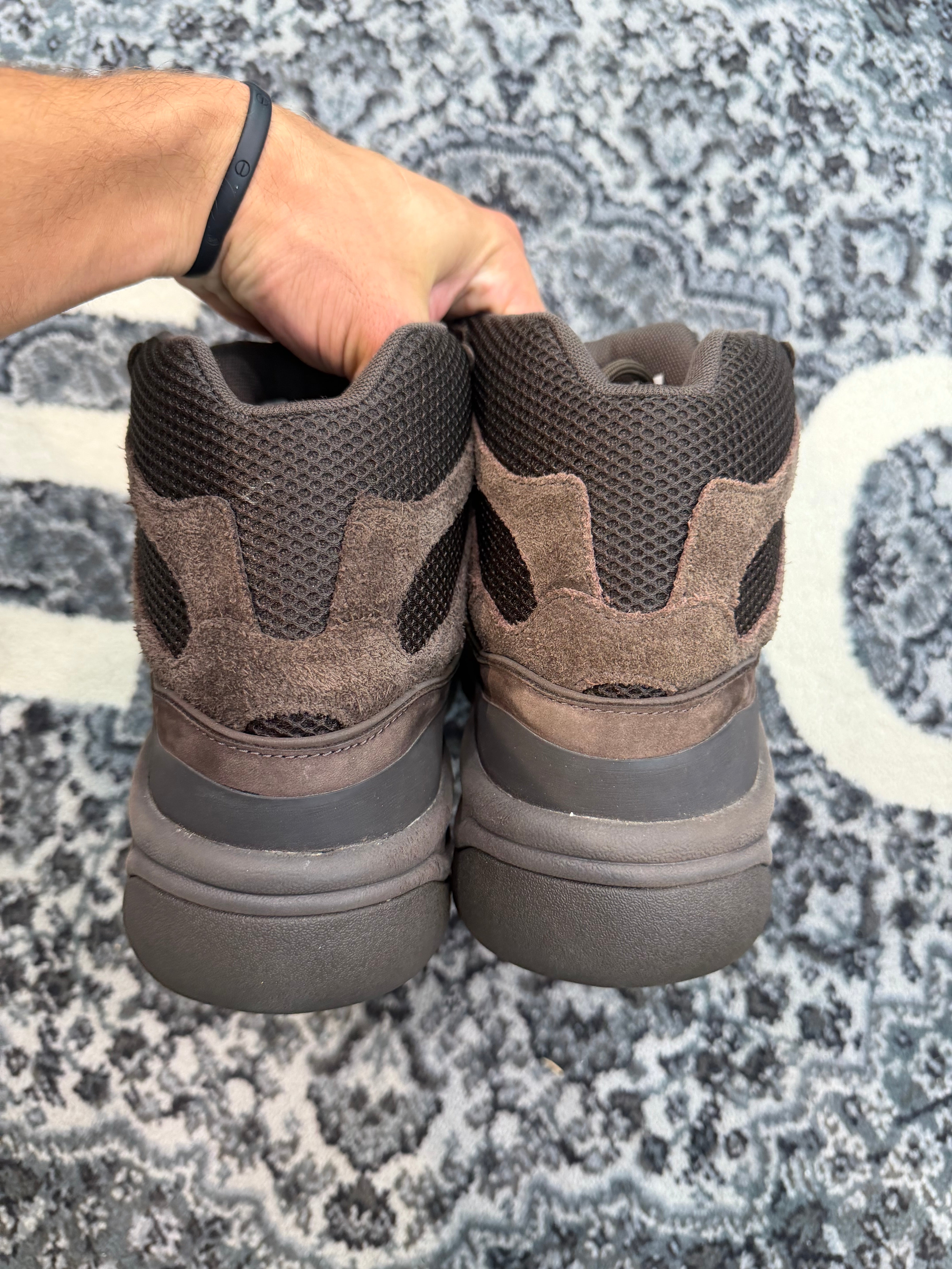 Yeezy Desert Boot “Oil”