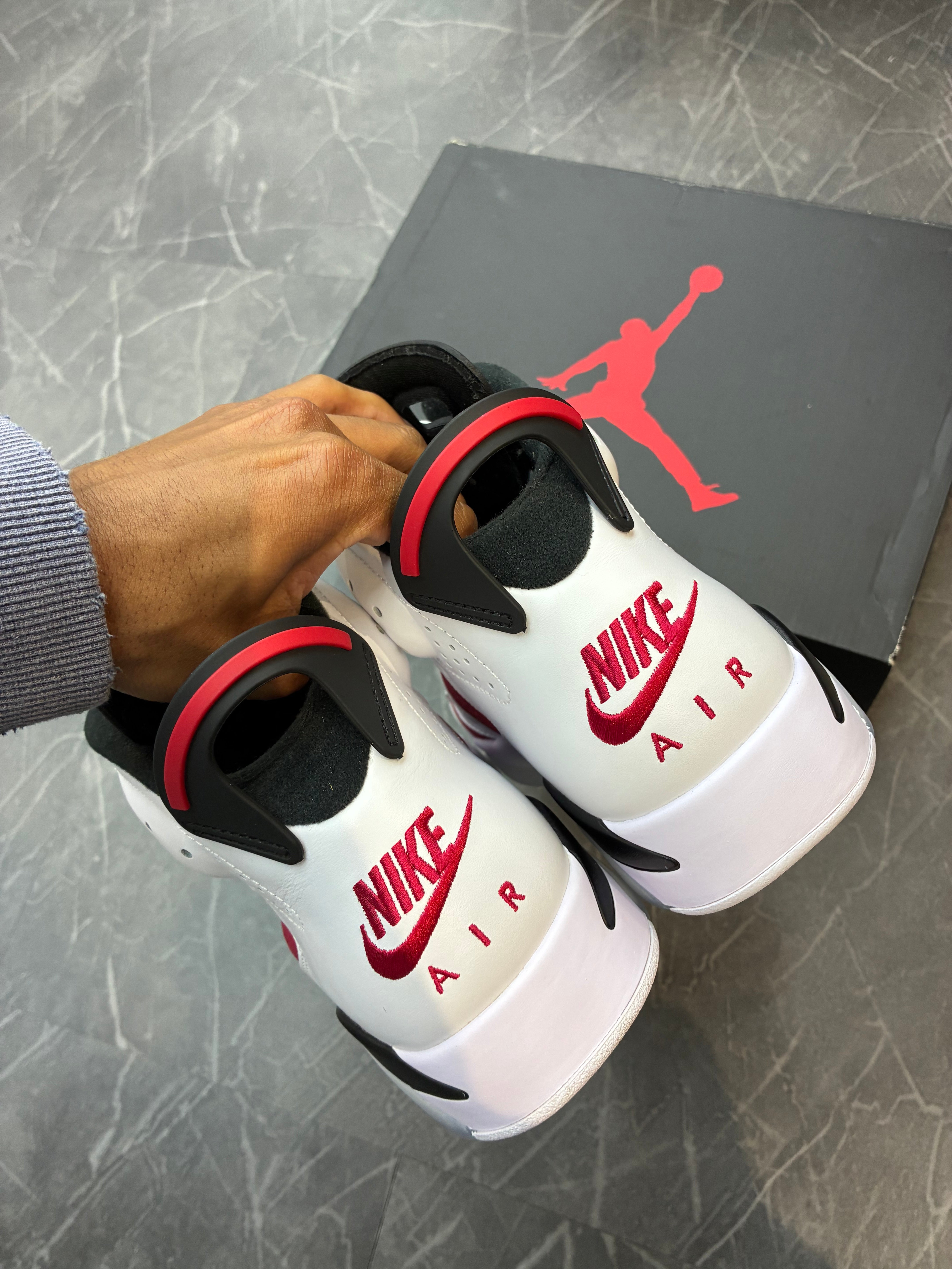 Jordan 6 “Carmine”
