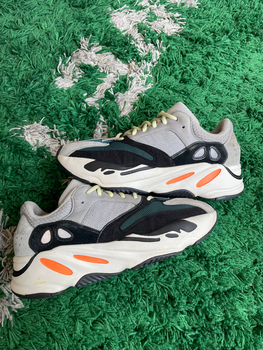 Yeezy 700 “Wave Runner”