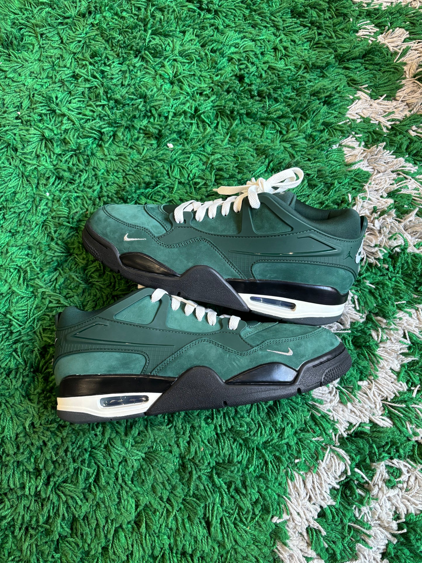 Jordan 4 RM “Nigel Sylvester Grandma’s Driveway”