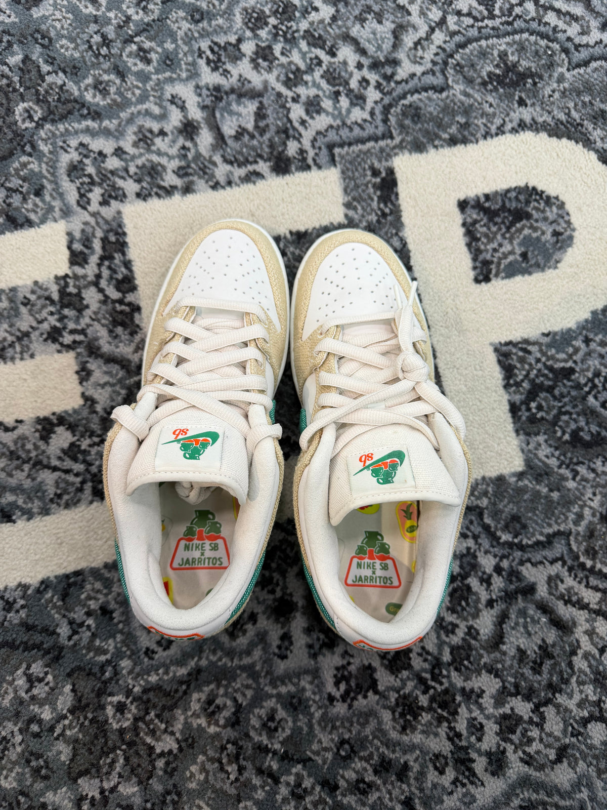 Nike SB Dunk Low “Jarrito”