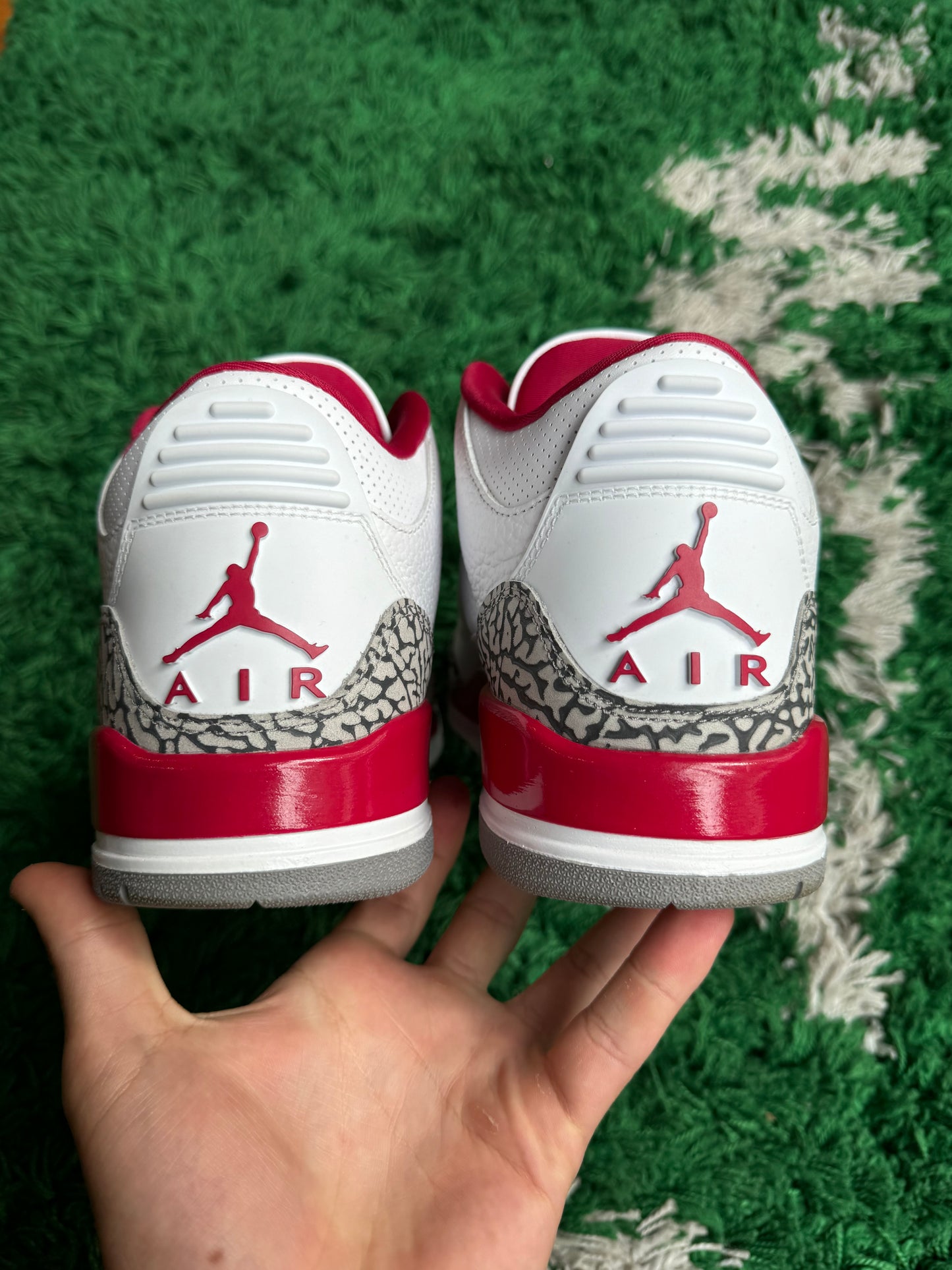 Jordan 3 “Cardinal Red”