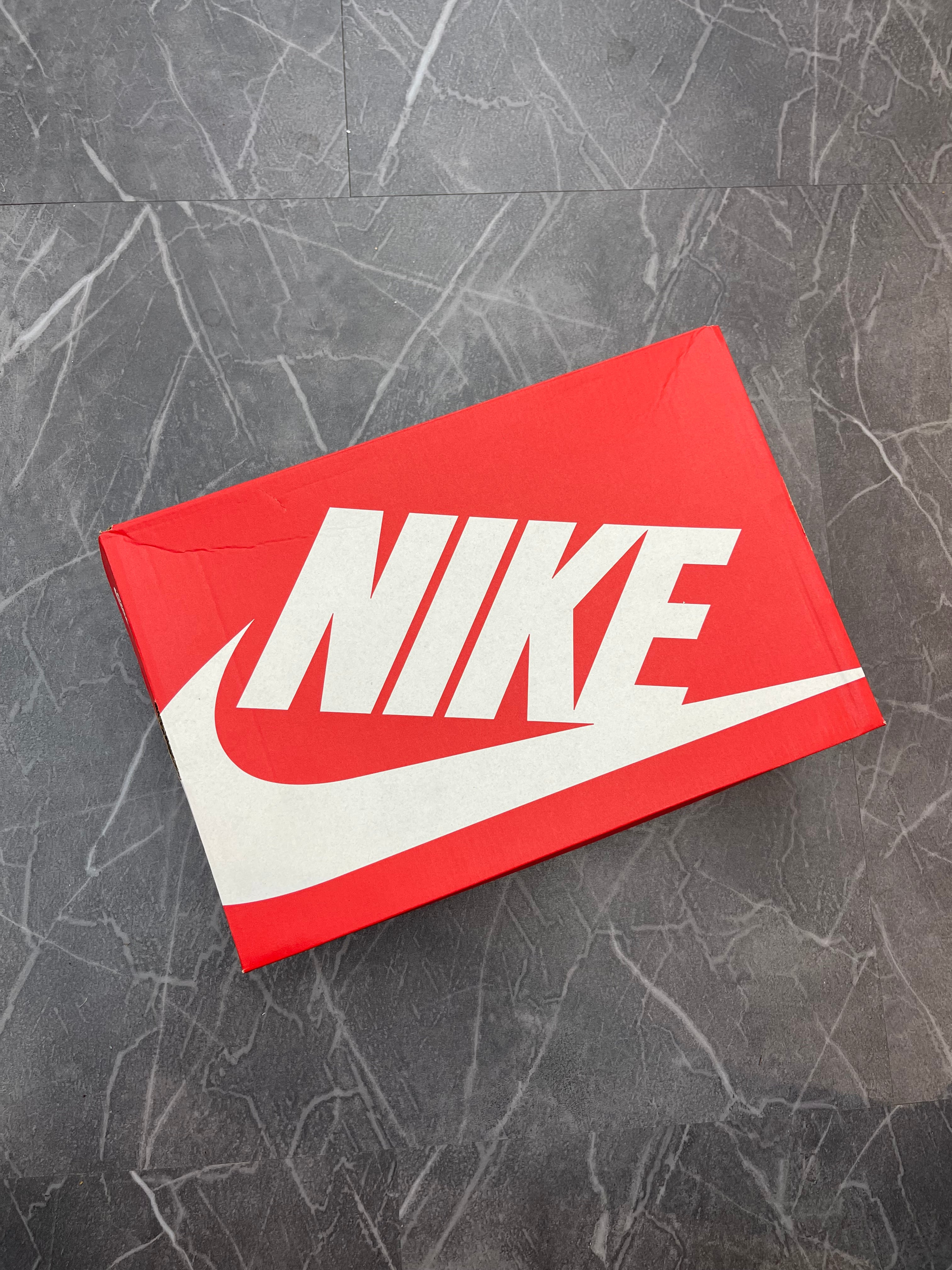 Nike Dunk Low “Off Noir Smoke Grey”