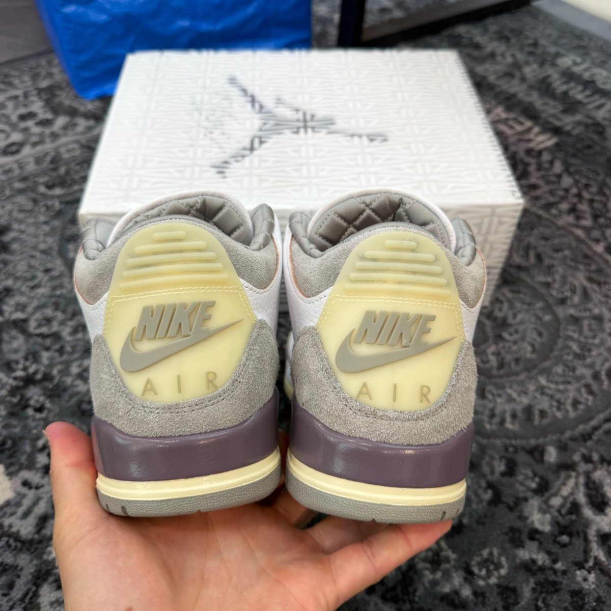 Jordan 3 Retro SP A Ma Maniére (Women's) - Image 4