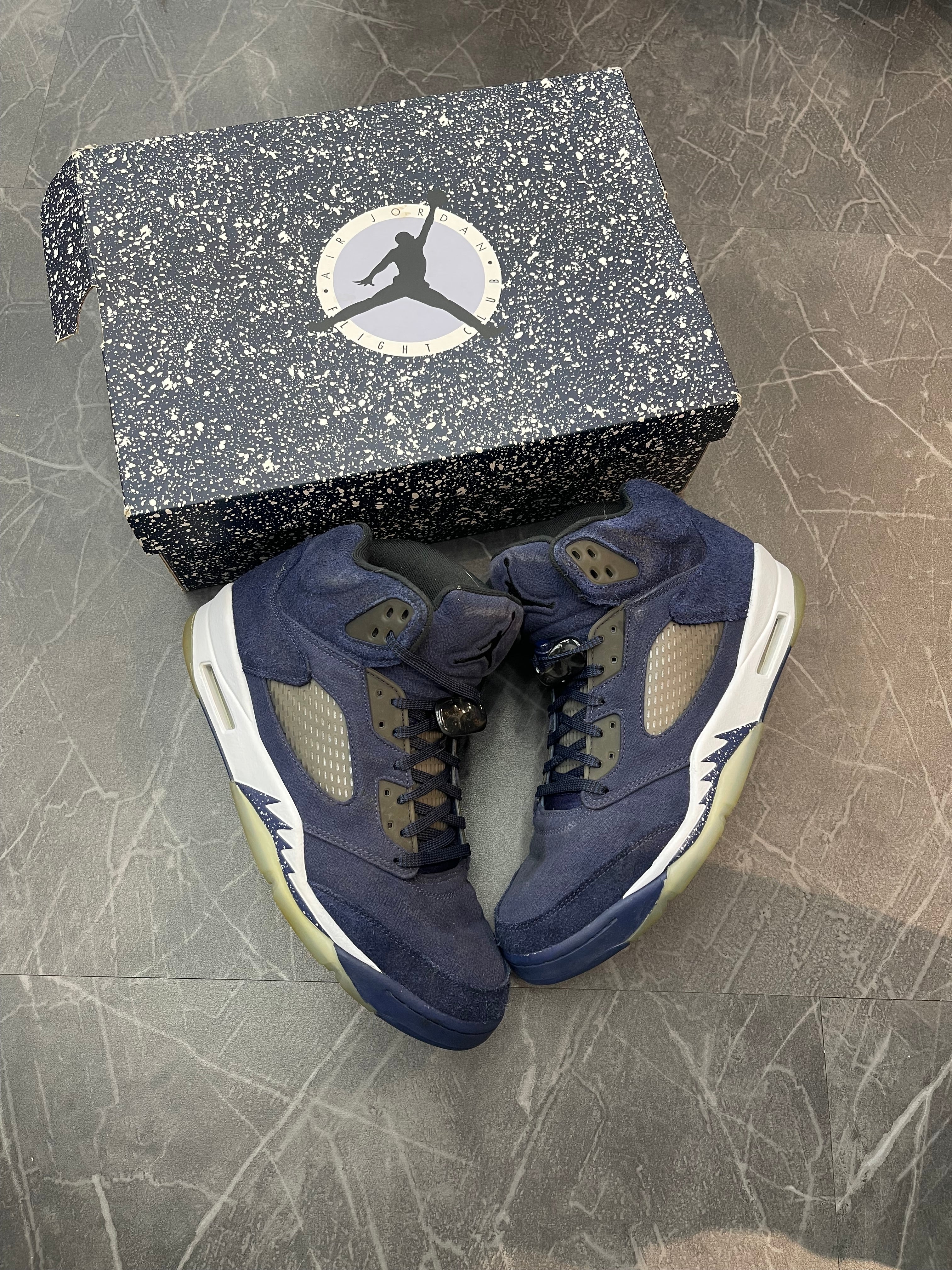 Jordan 5 “Midnight Navy”