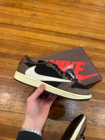 Travis Scott Jordan 1 Low “Mocha”