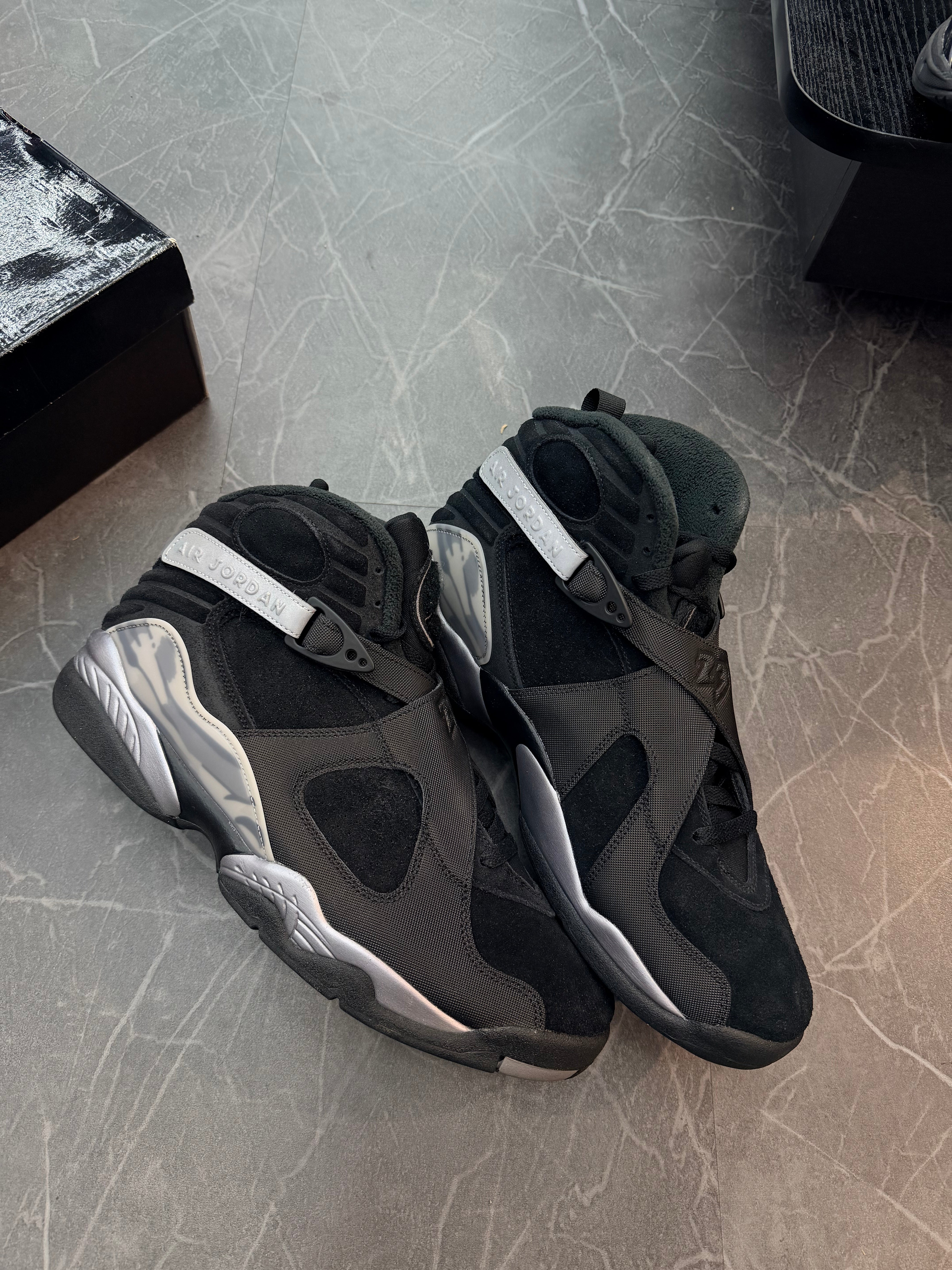 Jordan 8 “Winterized Gunsmoke”