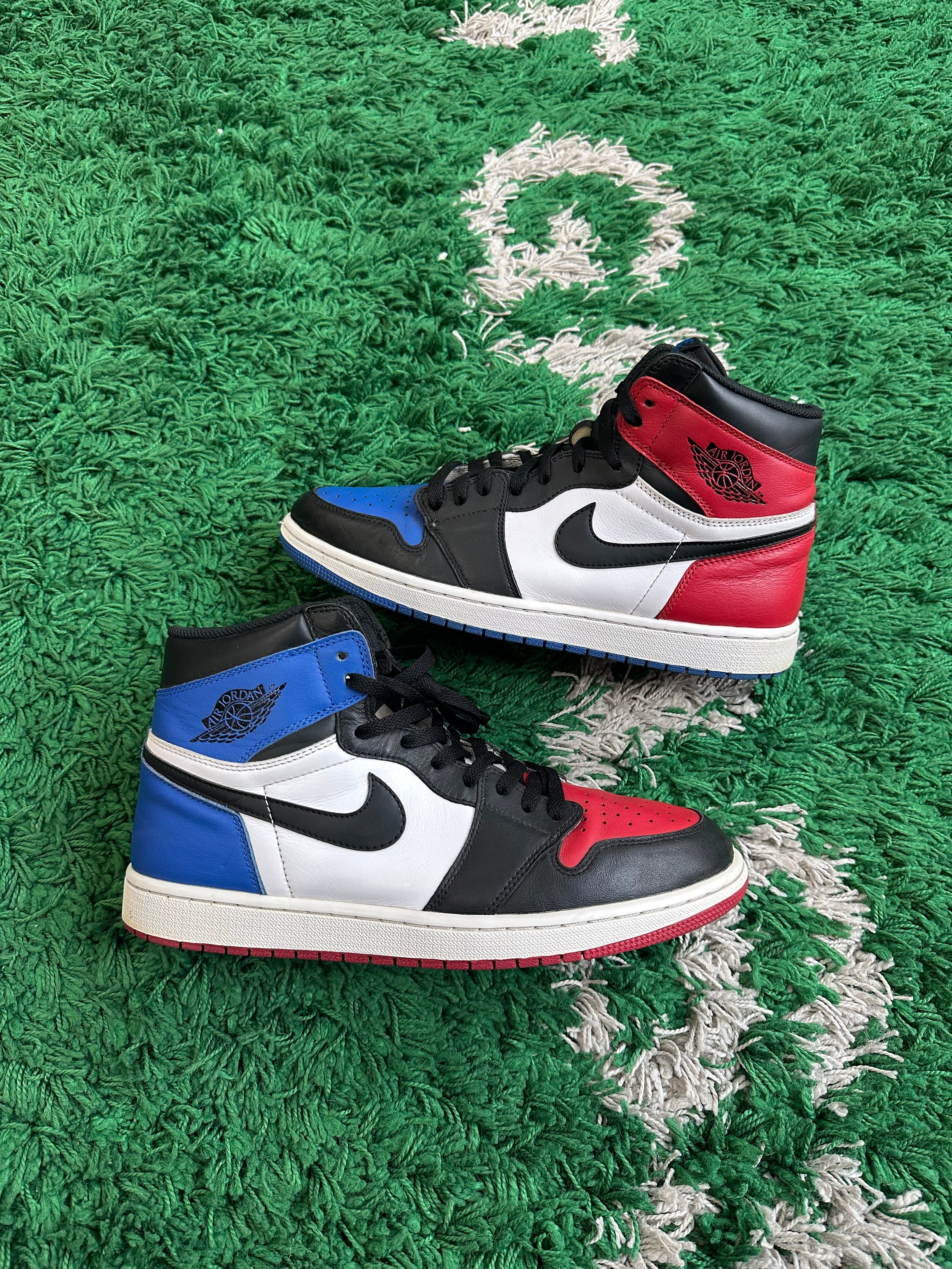 Jordan 1 High “Top 3”
