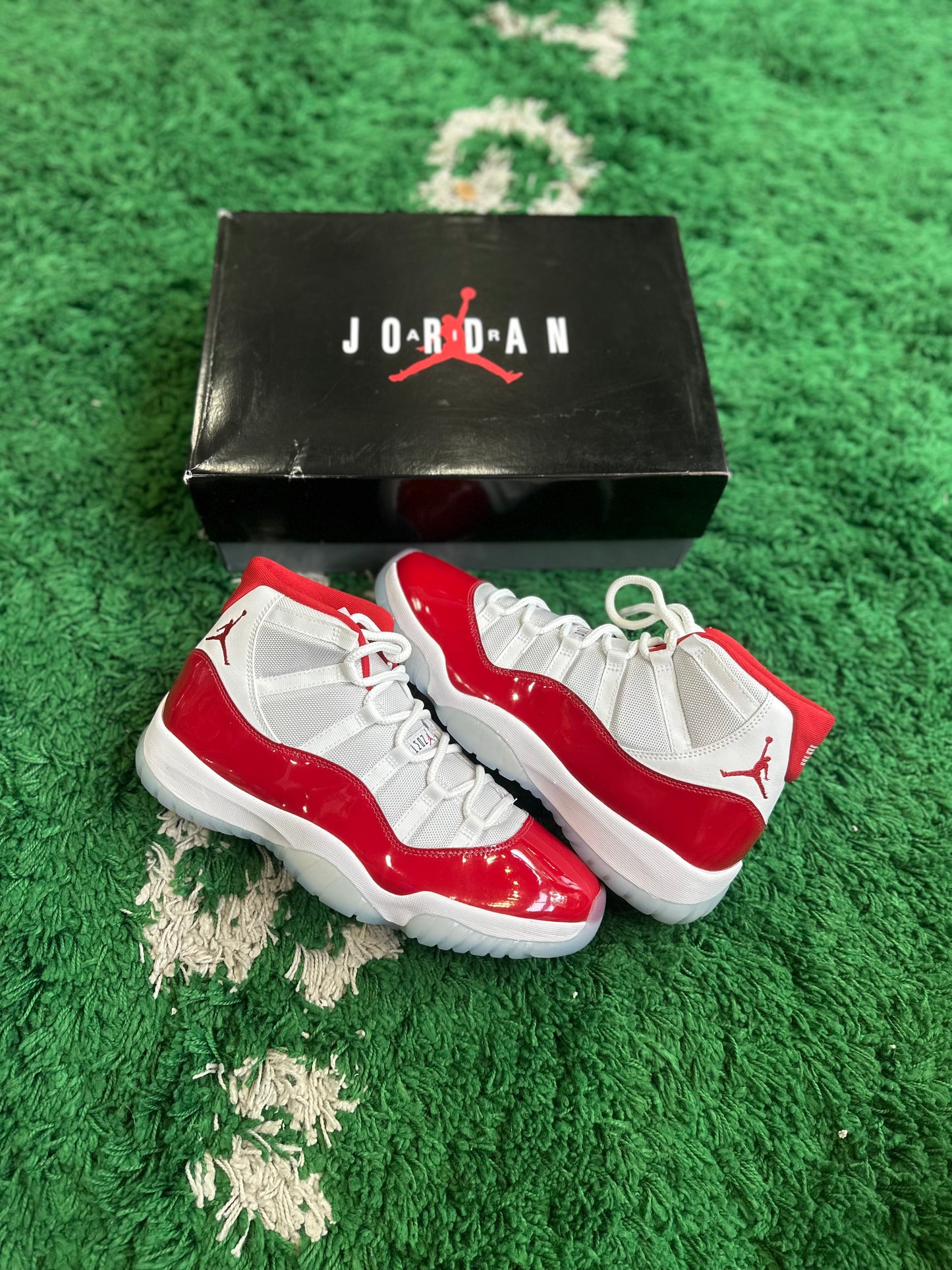 Jordan 11 “Cherry”