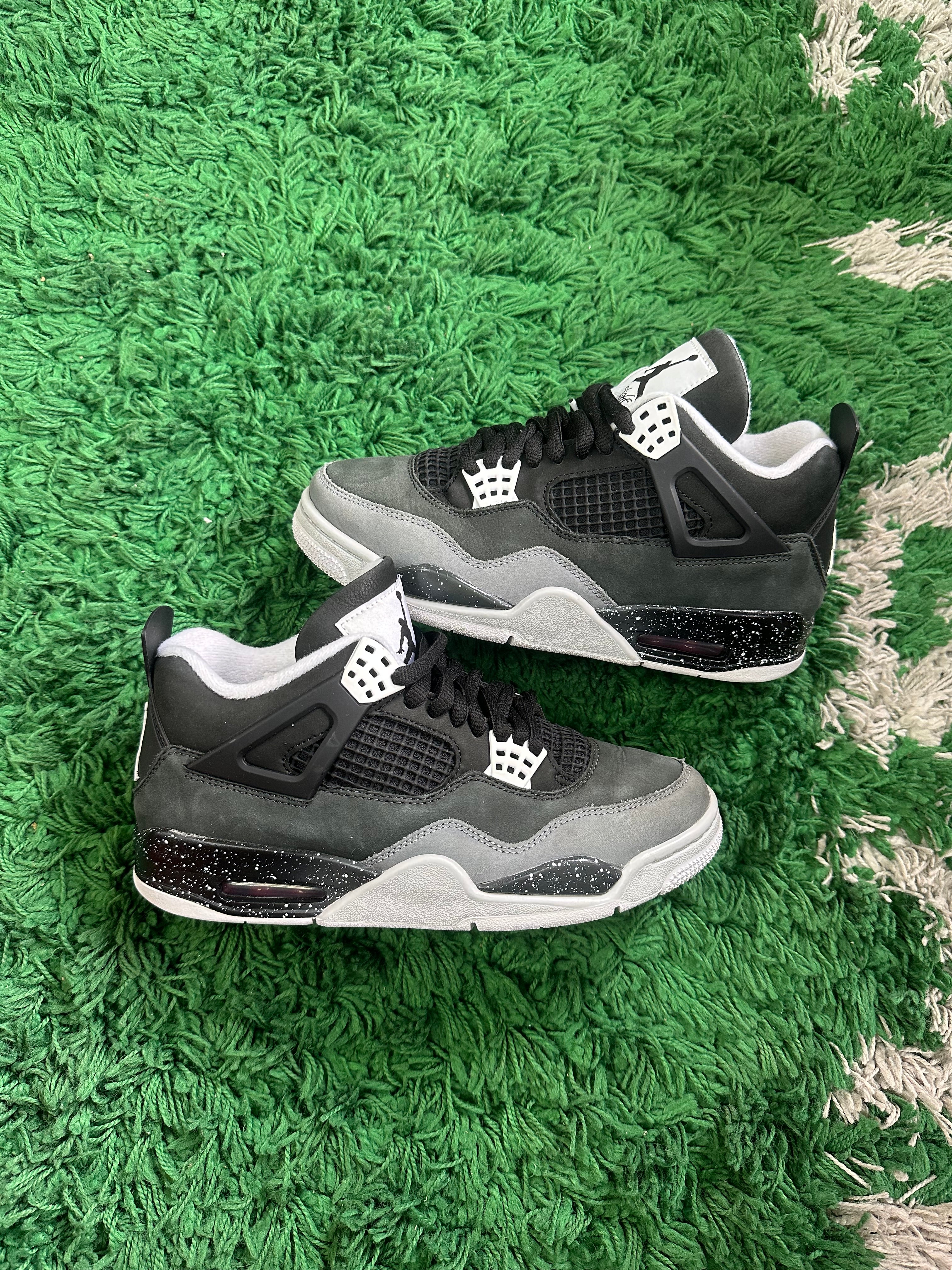 Jordan 4 “Fear”