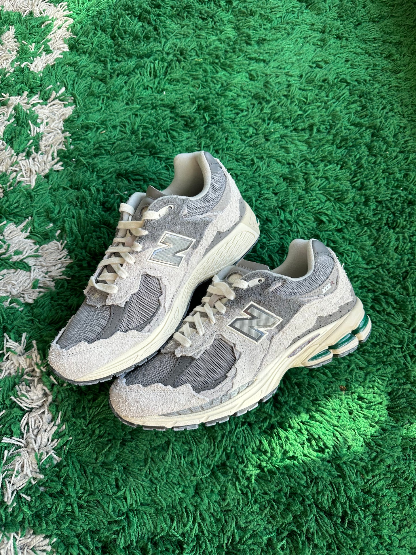 New Balance 2002R Protection Pack “Rain Cloud”