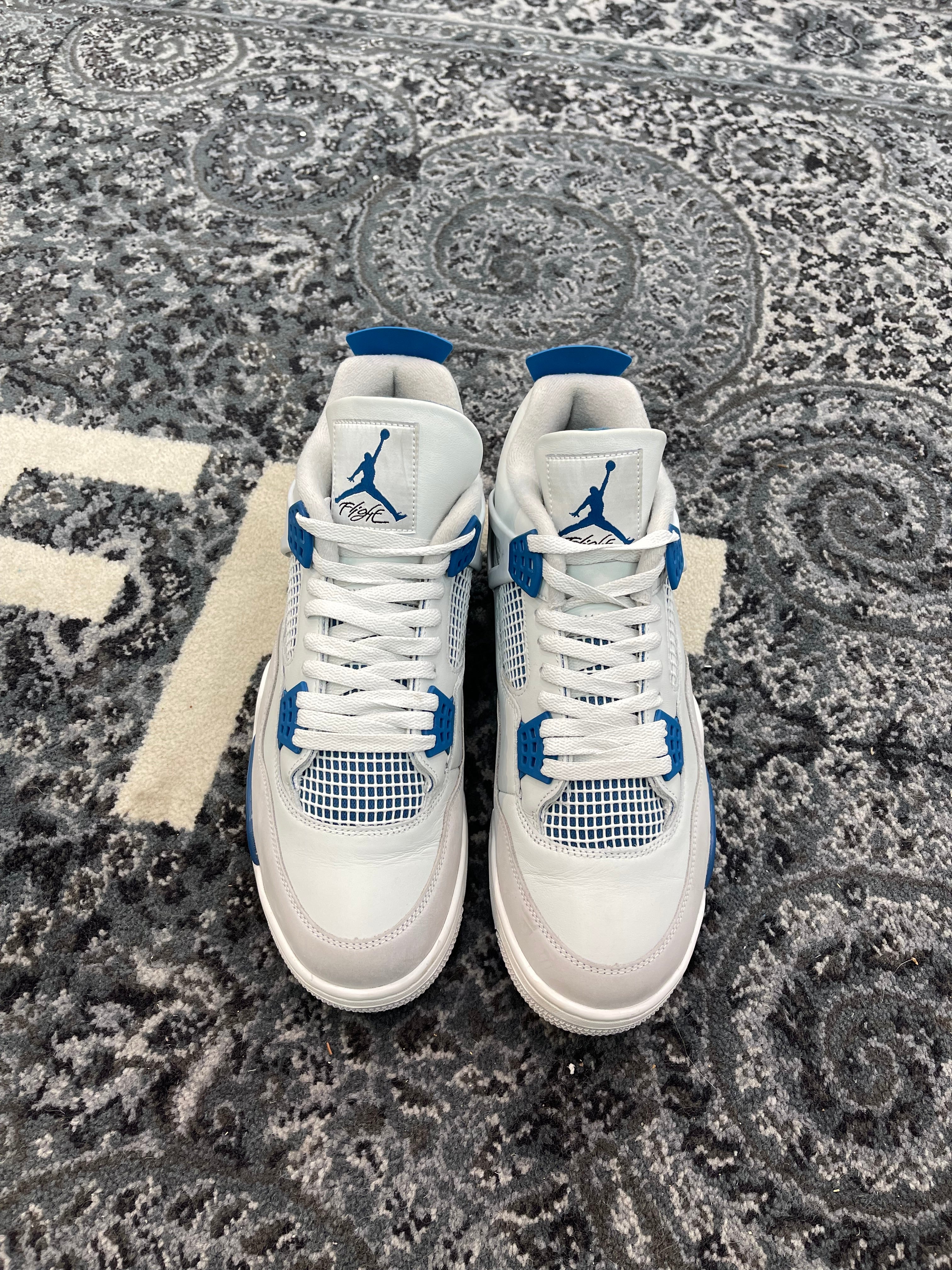 Jordan 4 “Military Blue”