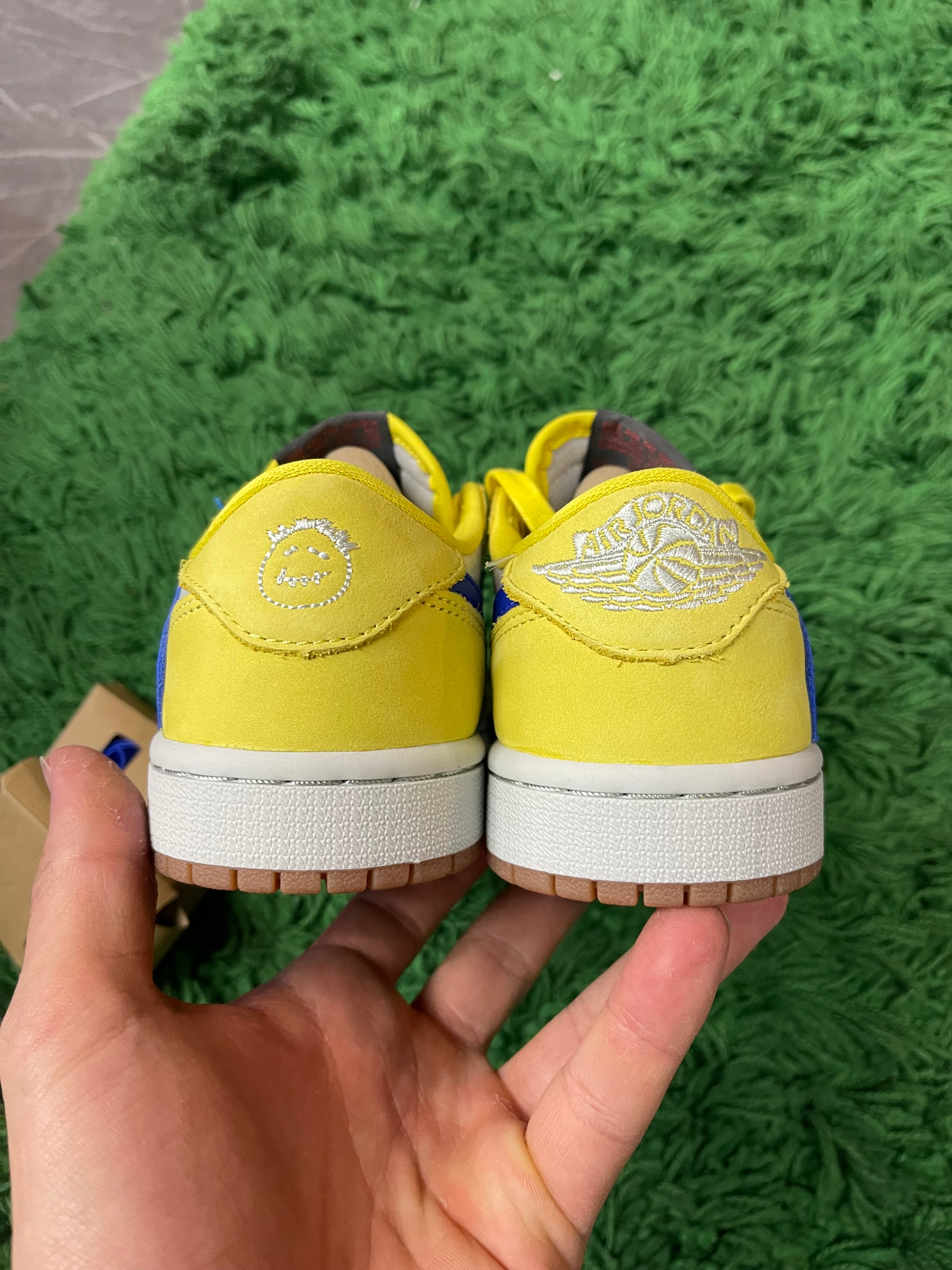 Jordan 1 Low x Travis Scott “Canary”