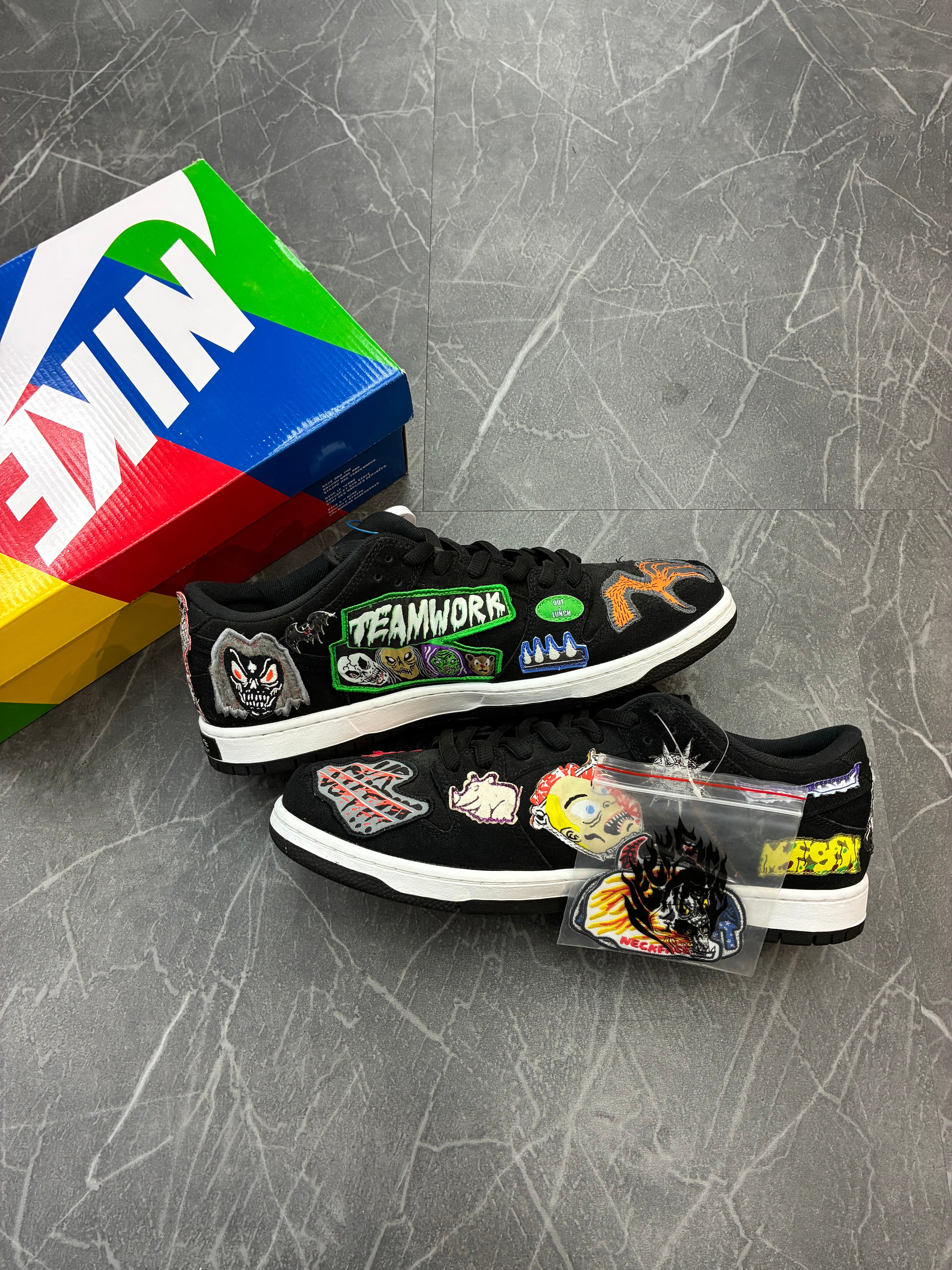 Nike Dunk SB “Neckface”