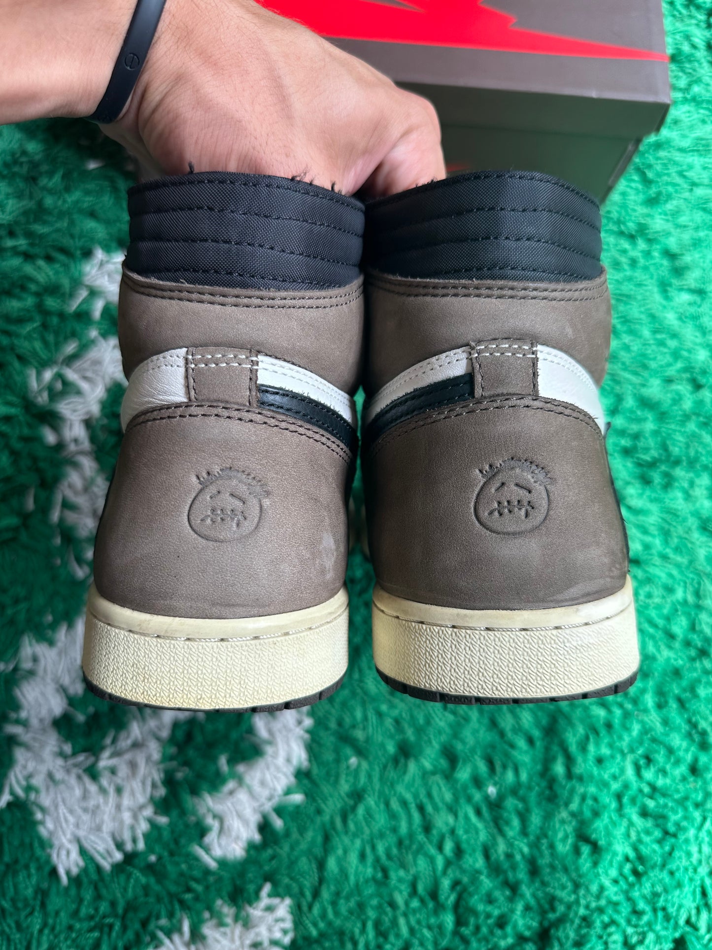 Jordan 1 Travis Scott High “Mocha”