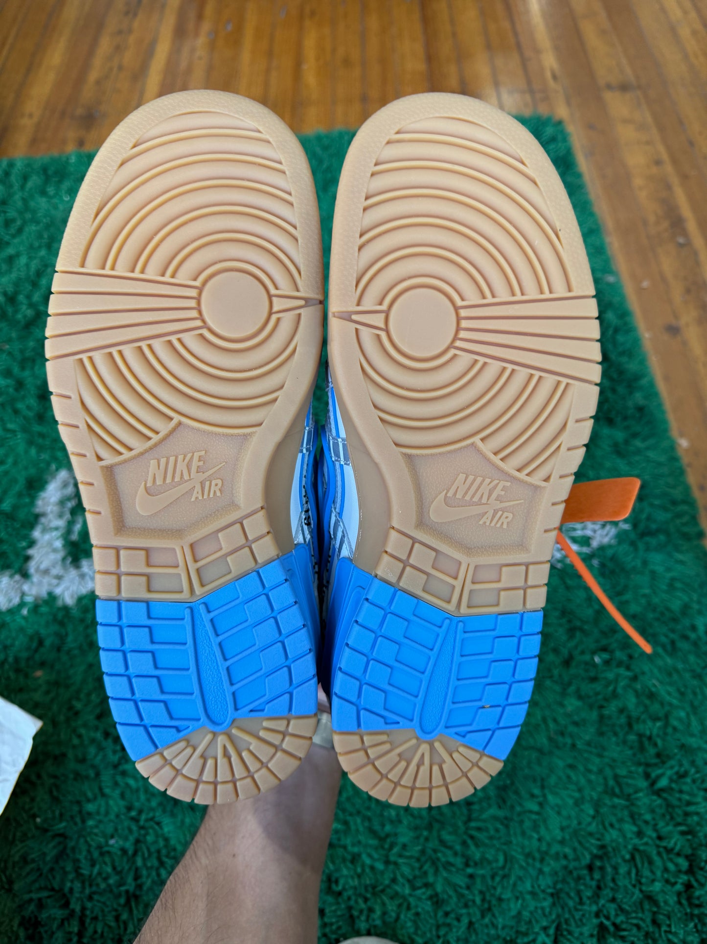 Off-White Rubber Dunk “UNC”