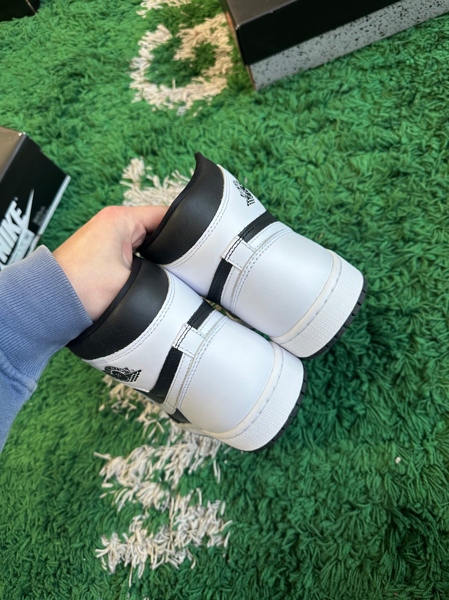 Jordan 1 High “Black White”