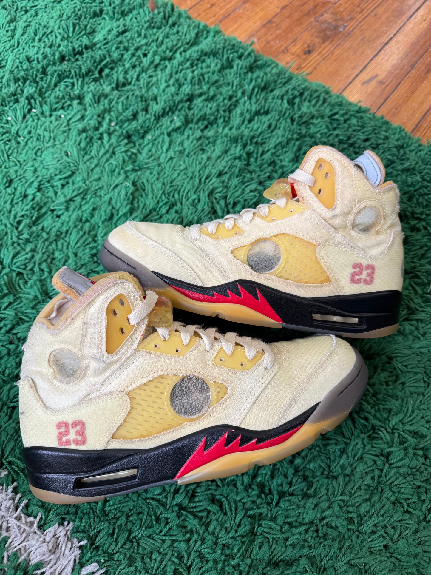 Jordan 5 x Off White “Sail”