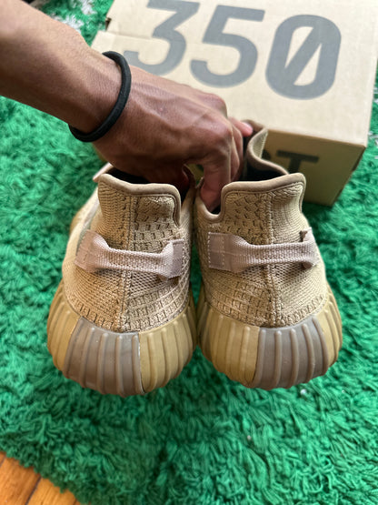 Yeezy 350 “Earth”