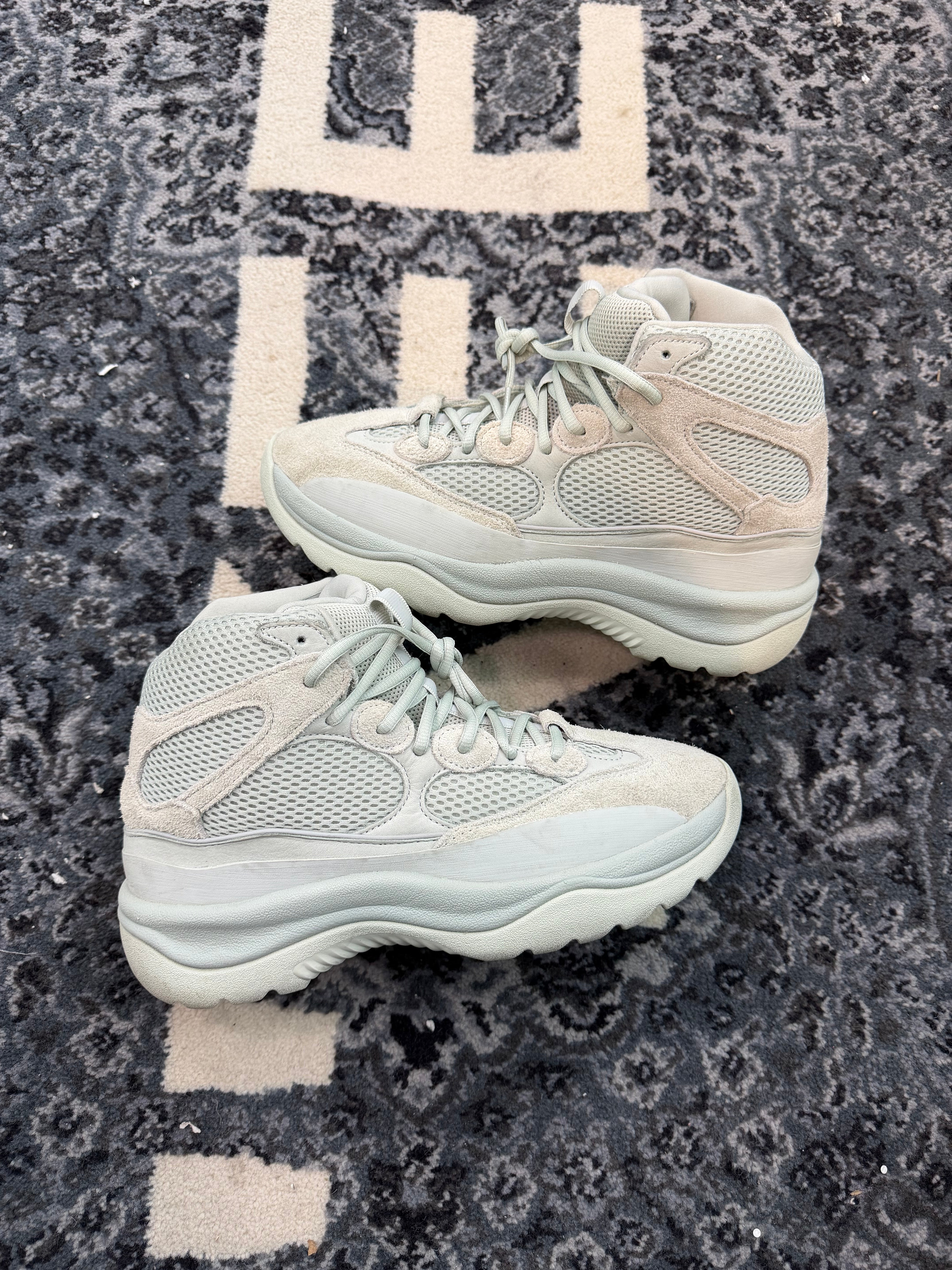 Yeezy Desert Boot “Salt”