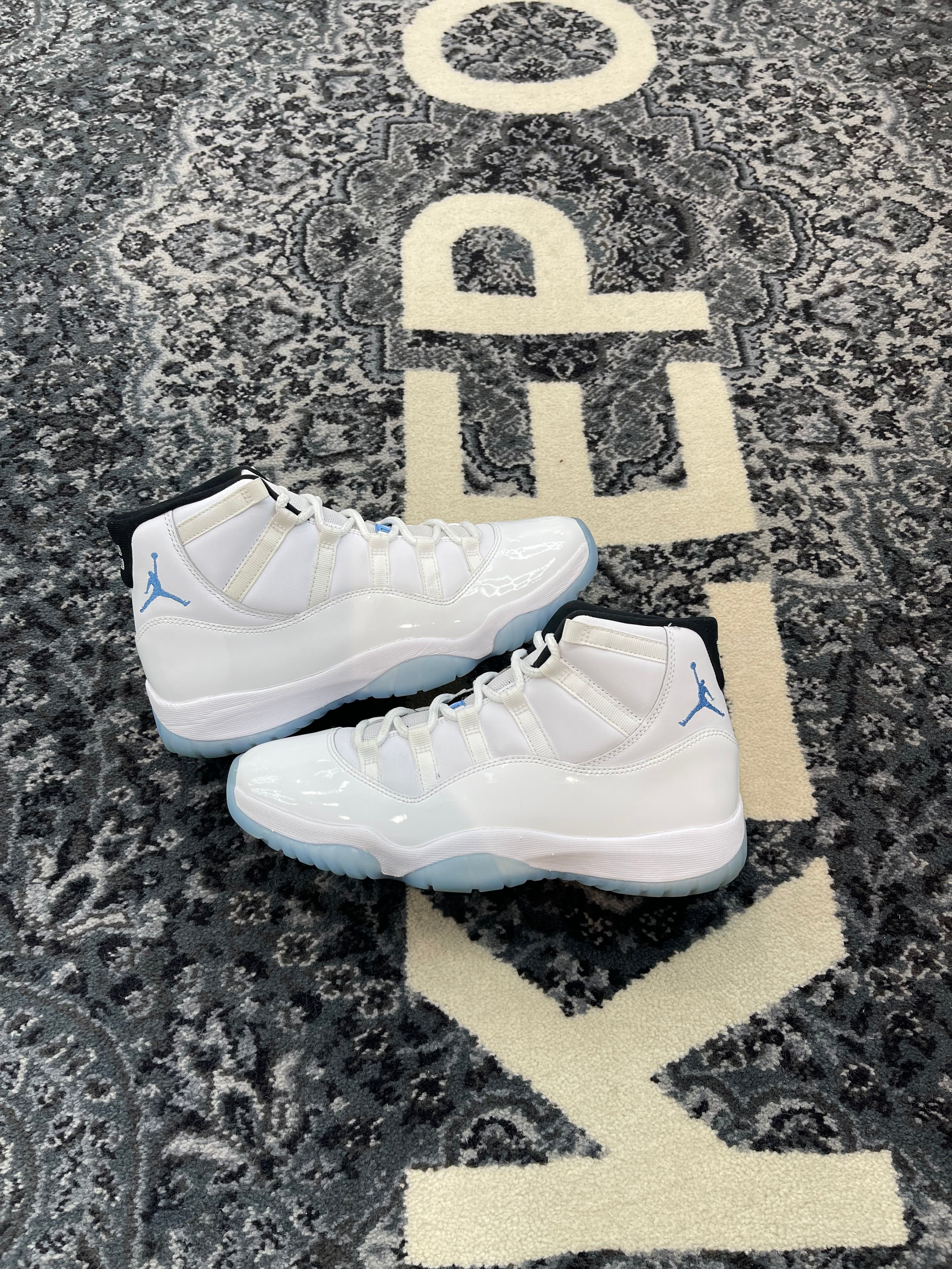 Jordan 11 “Legend Blue”