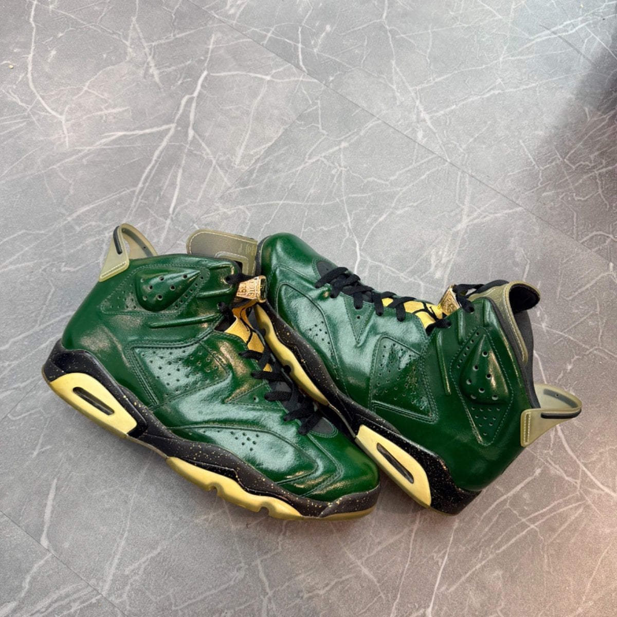 Jordan 6 Retro Champagne - Image 1