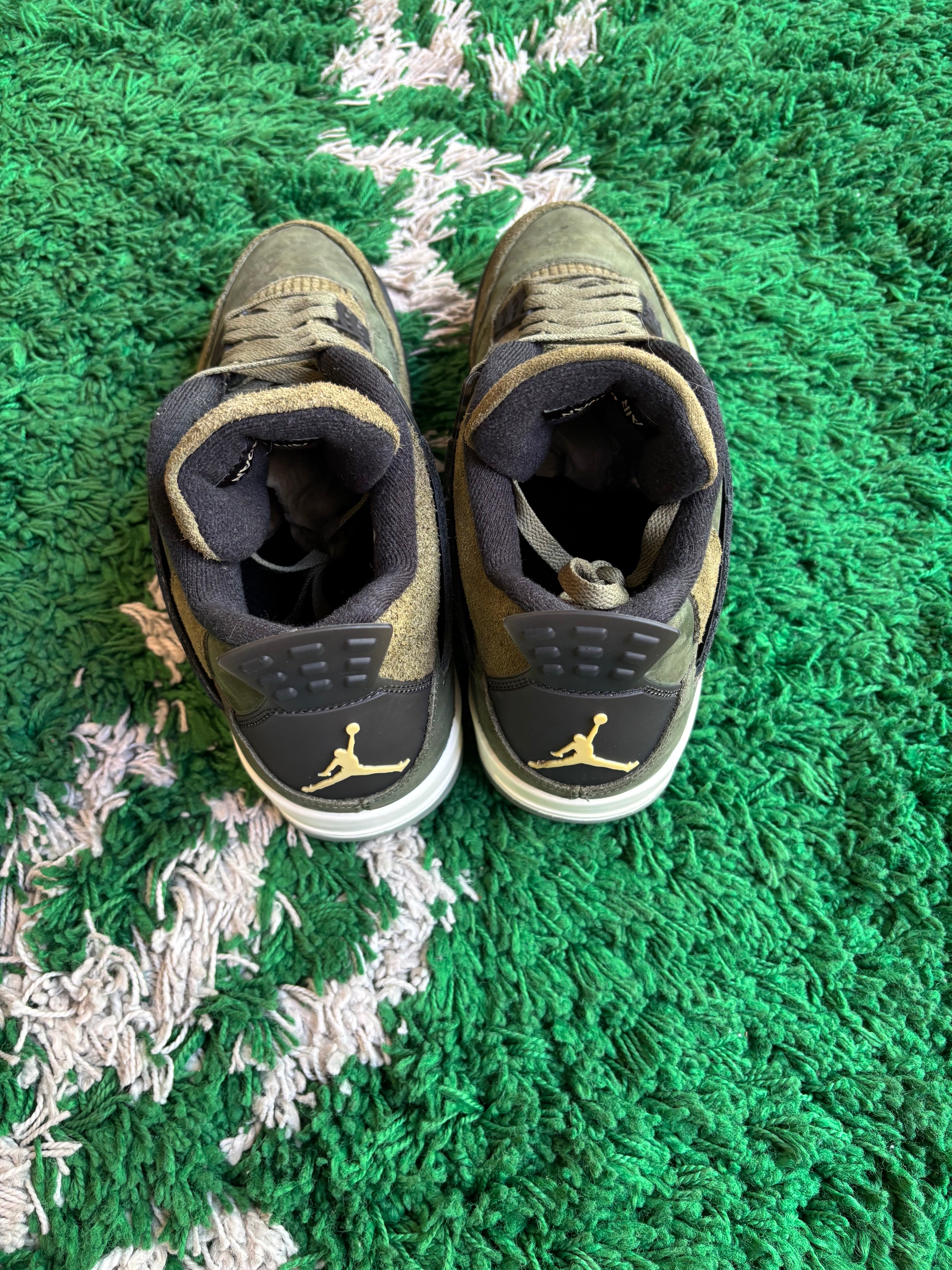 Jordan 4 “Craft Medium Olive”