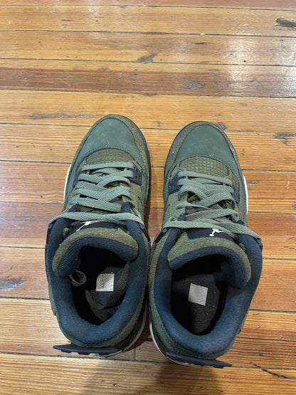 Jordan 4 “Craft Medium Olive”