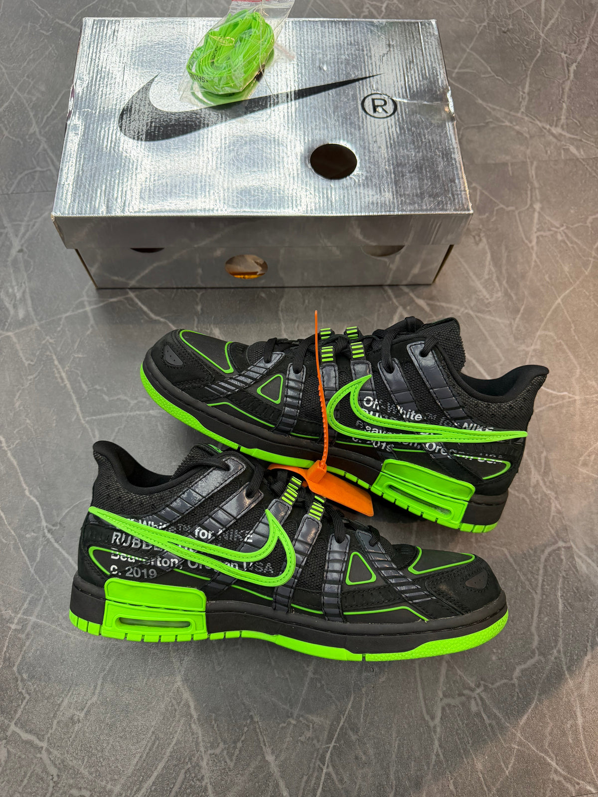 Nike Off White Rubber Dunk “Green Strike” (Size 11) (Lightly Worn) - Image 2