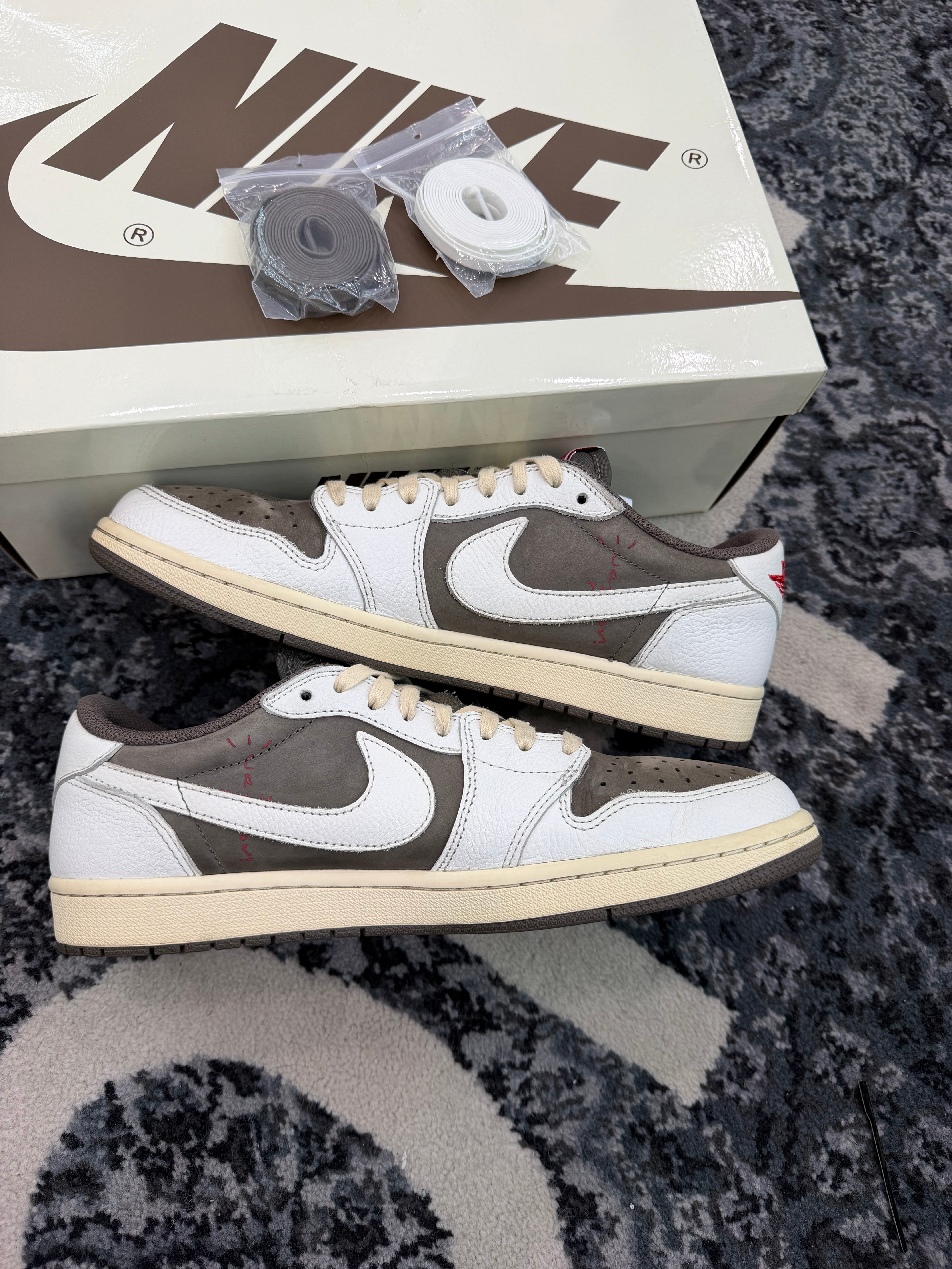 Jordan 1 Low x Travis Scott “Reverse Mocha”