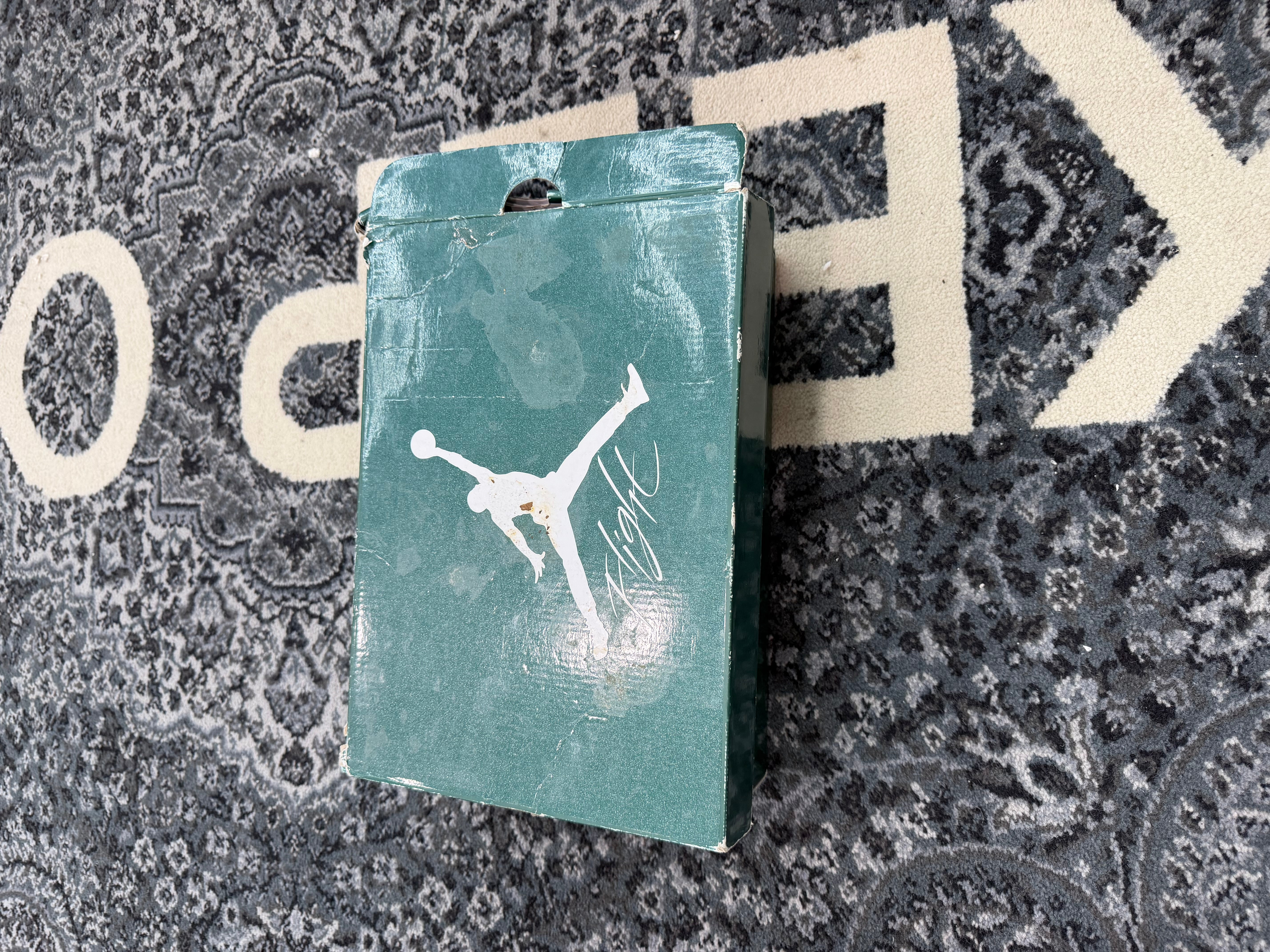 Jordan 4 “Oxidized Green”